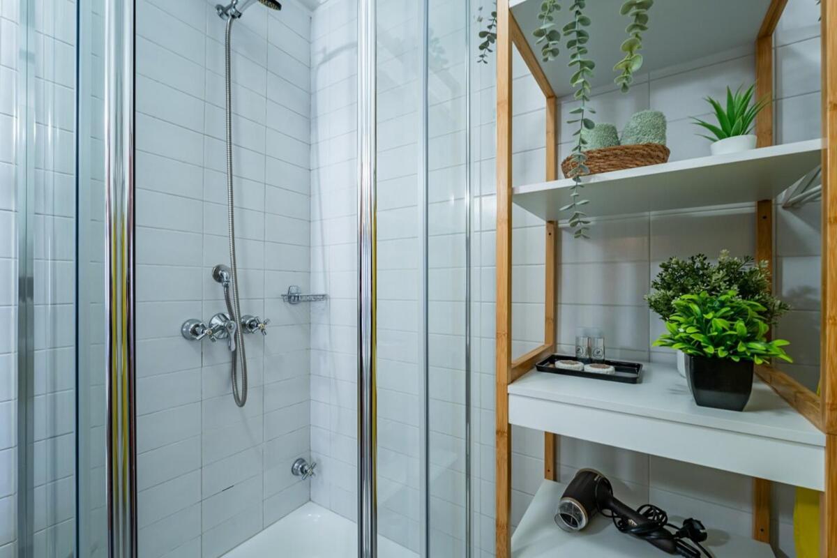 Center At Your Doorstep 1 Appartement