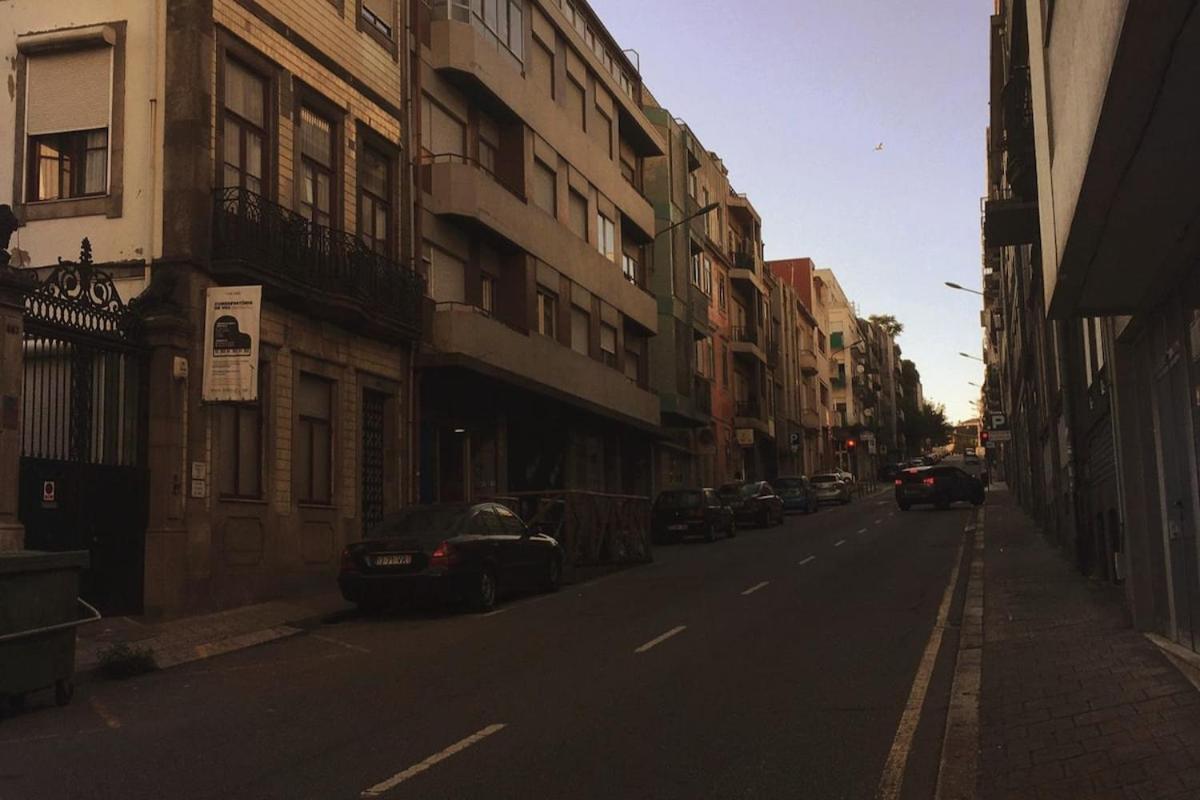 Porto's Secret Backyard Apartment *
