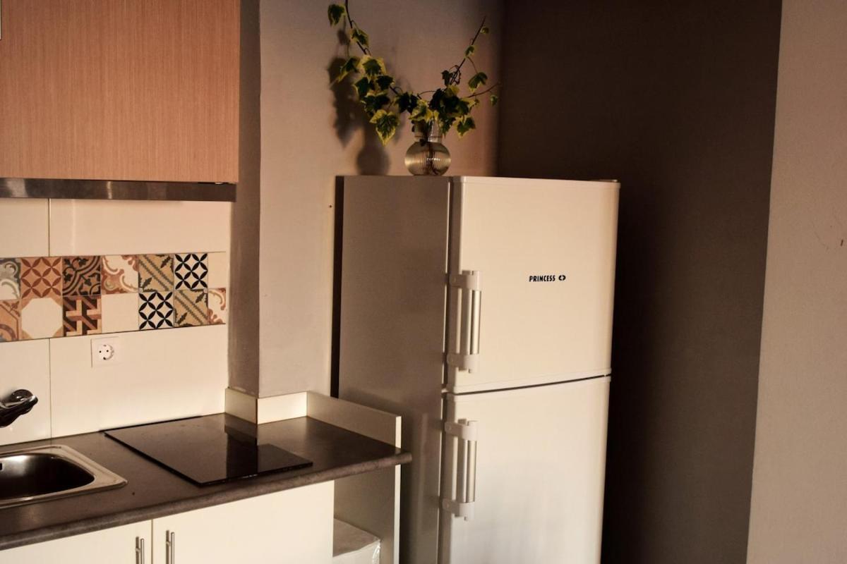 Porto's Secret Backyard Apartment