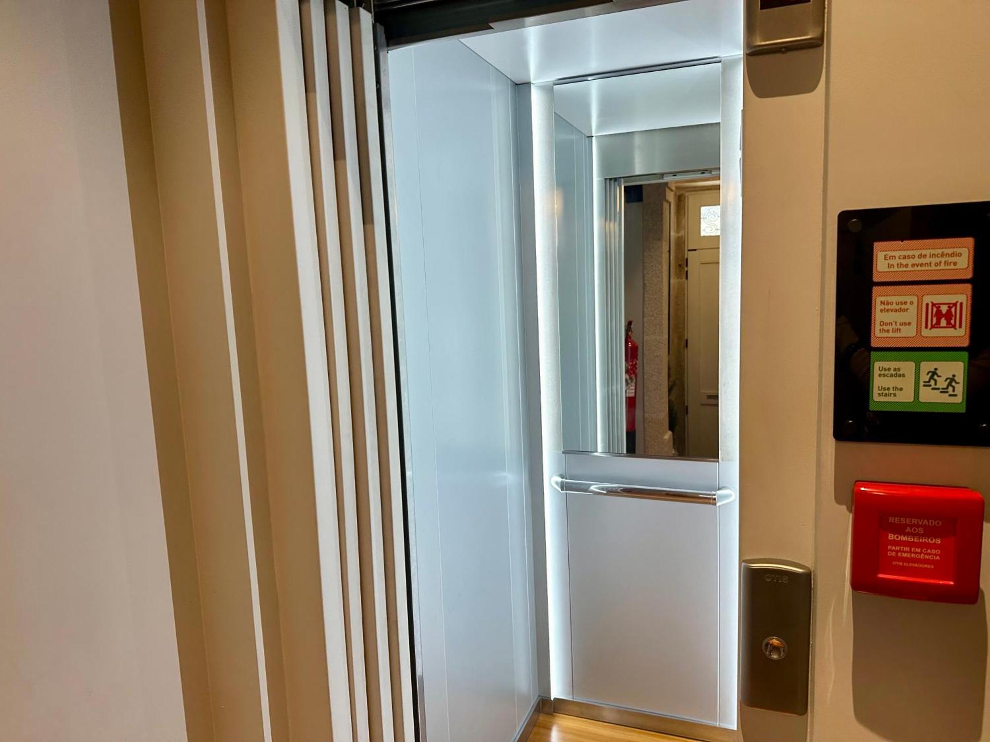 Center-1 W Ac Apartment