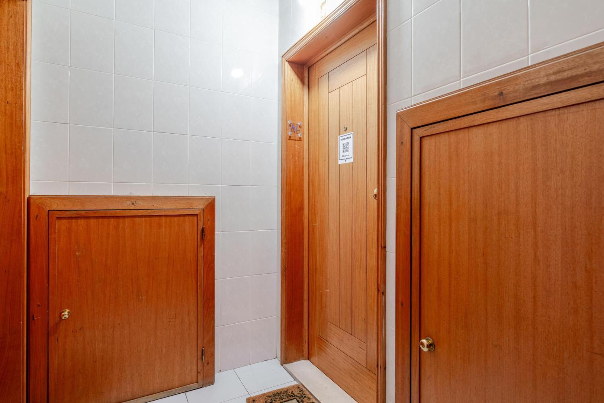 Apartment Host Wise - Rustic Bright Flat - Centre Porto