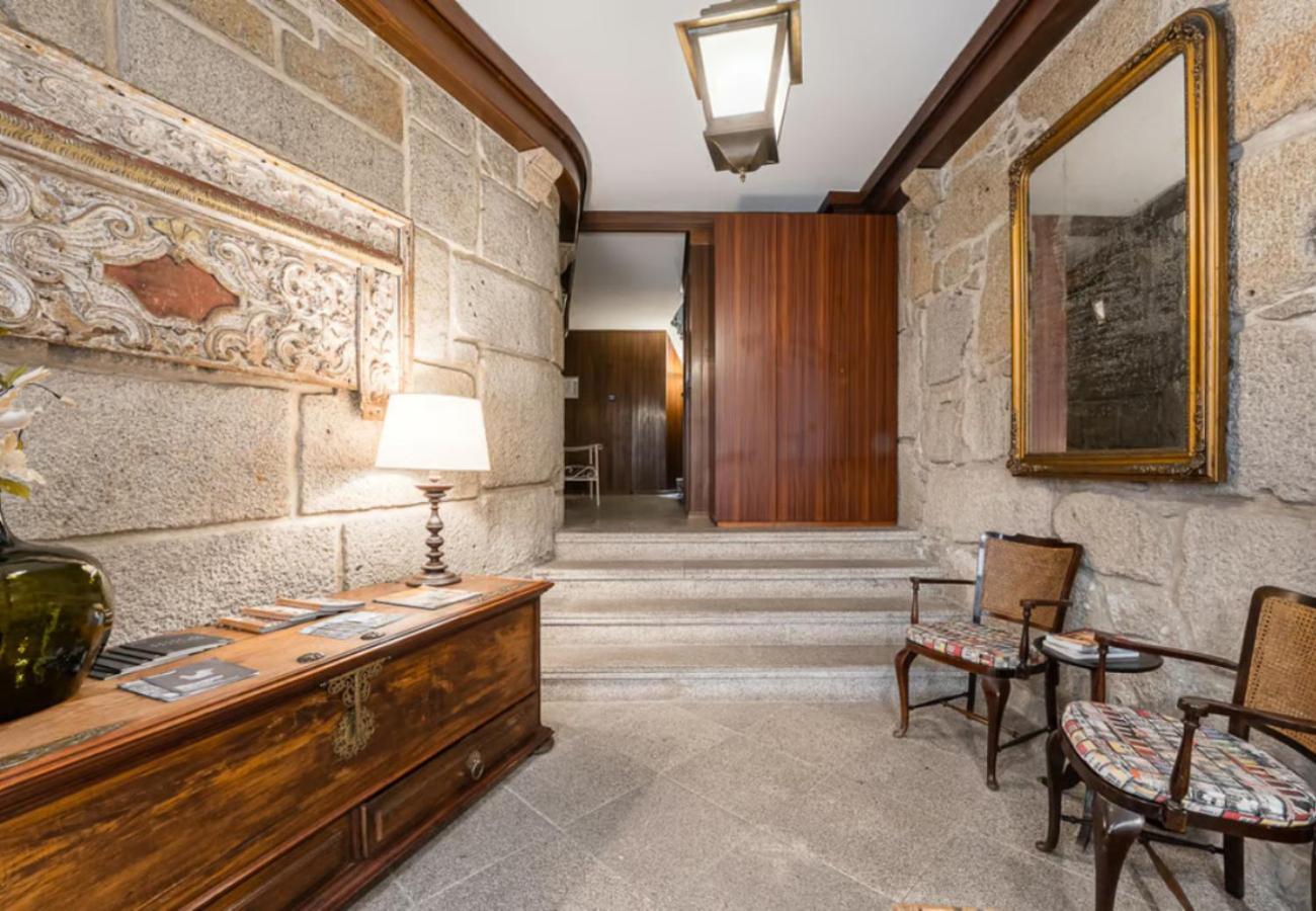 Office Suits In Flores By D&s Guest house Porto
