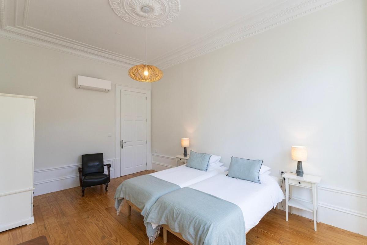 Alegria Rubi - Urban Oasis With Garden Villa