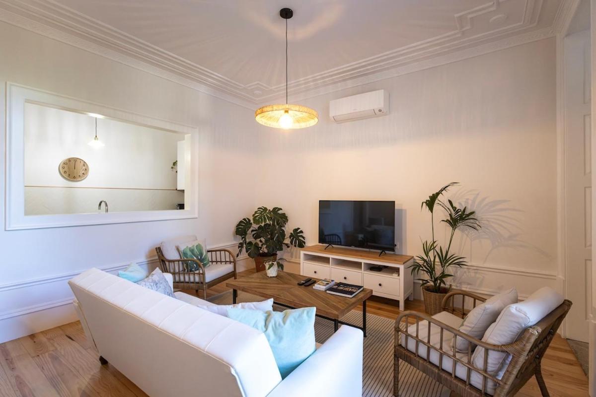 Villa Alegria Rubi - Urban Oasis With Garden *