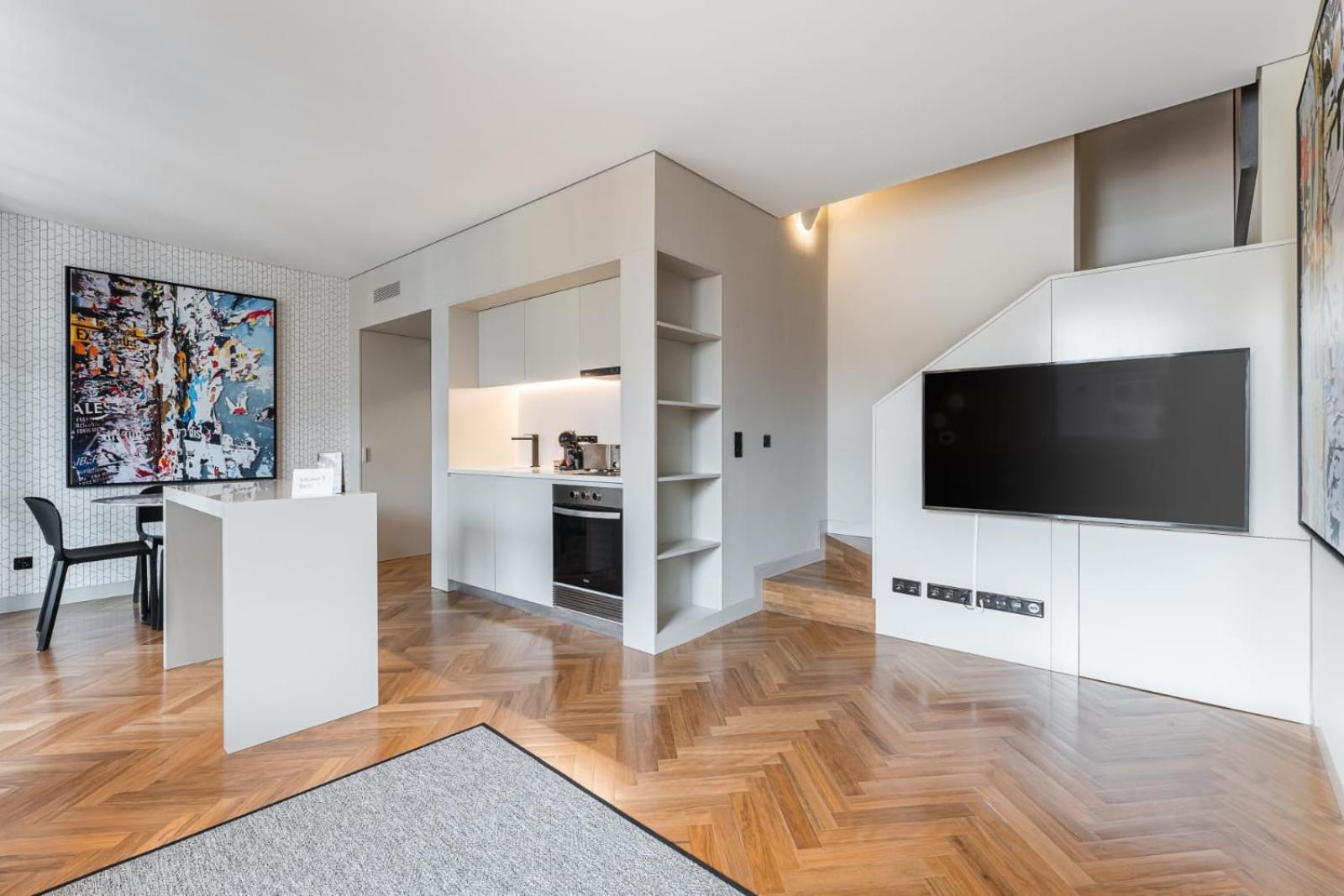 Sao Lazaro Premium * Porto