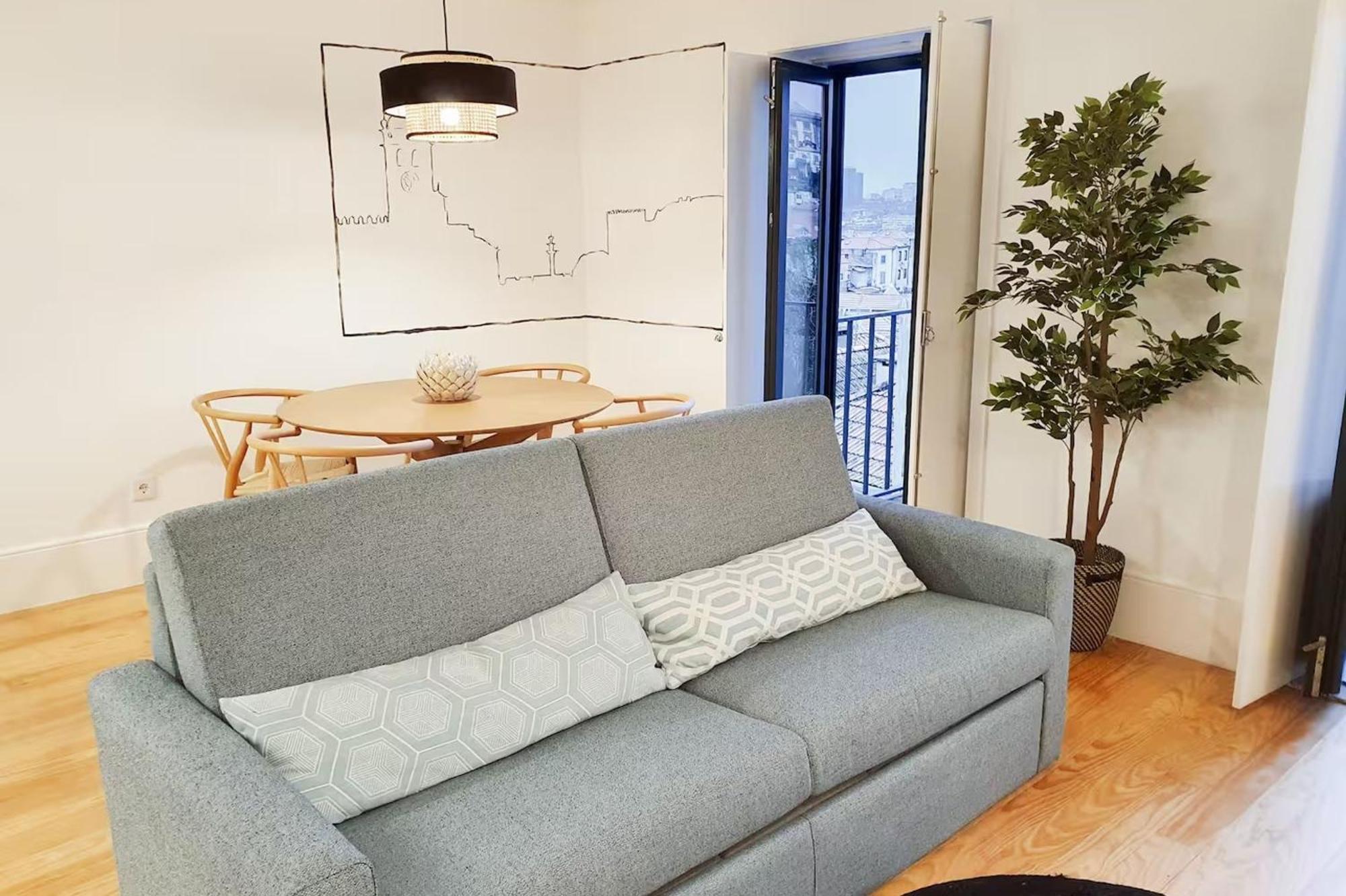 Great Flat & View In Historic By Lovelystay Apartment Porto