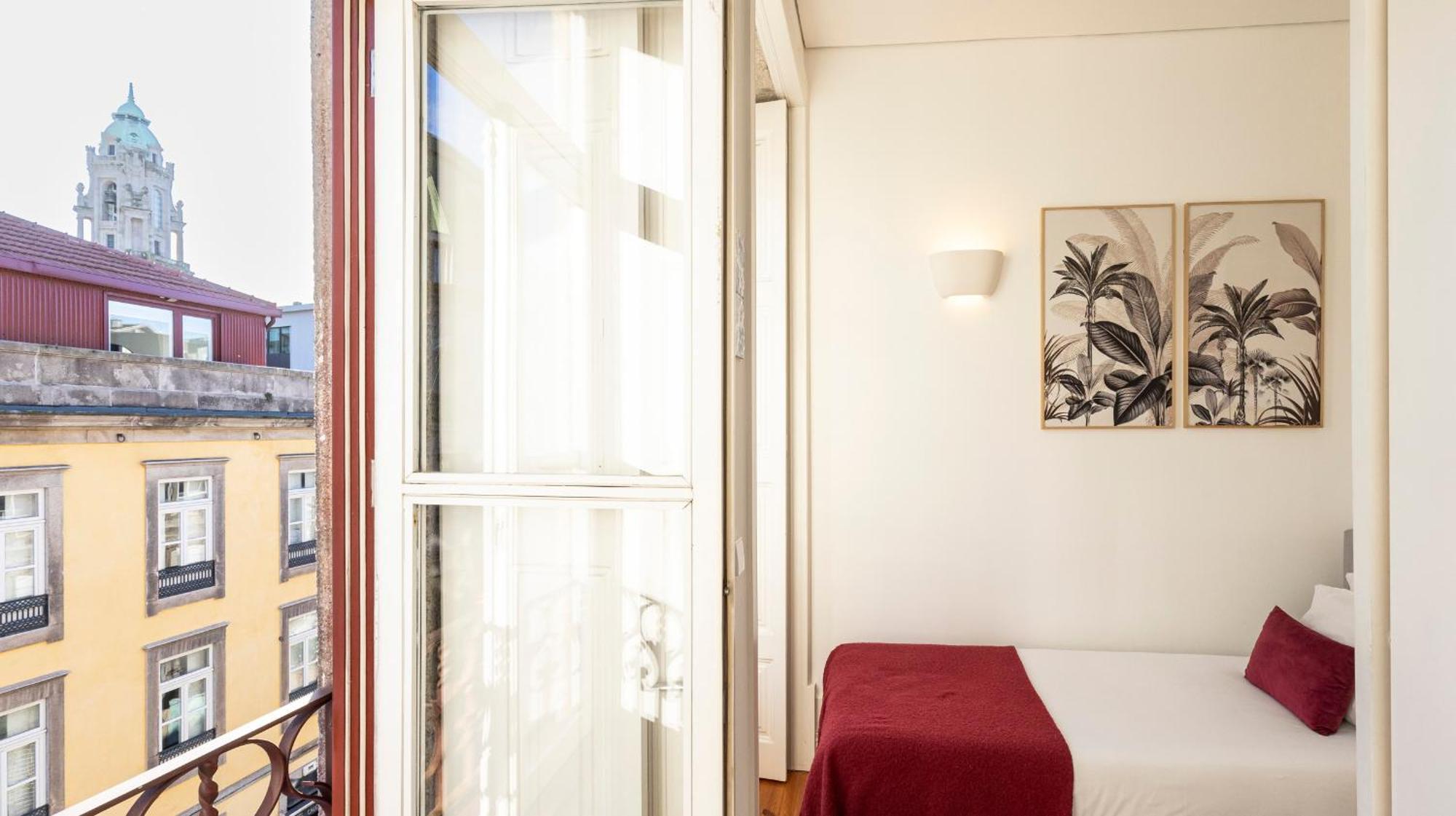 Apartment Bright Flat Few Steps To Aliados Av By Lovelystay *