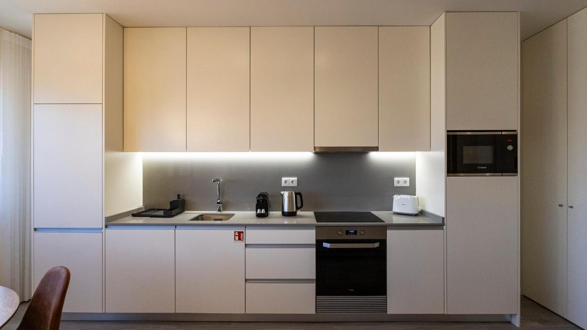Bright 2br Flat Near Praca Da Galiza By Lovelystay Apartment Porto