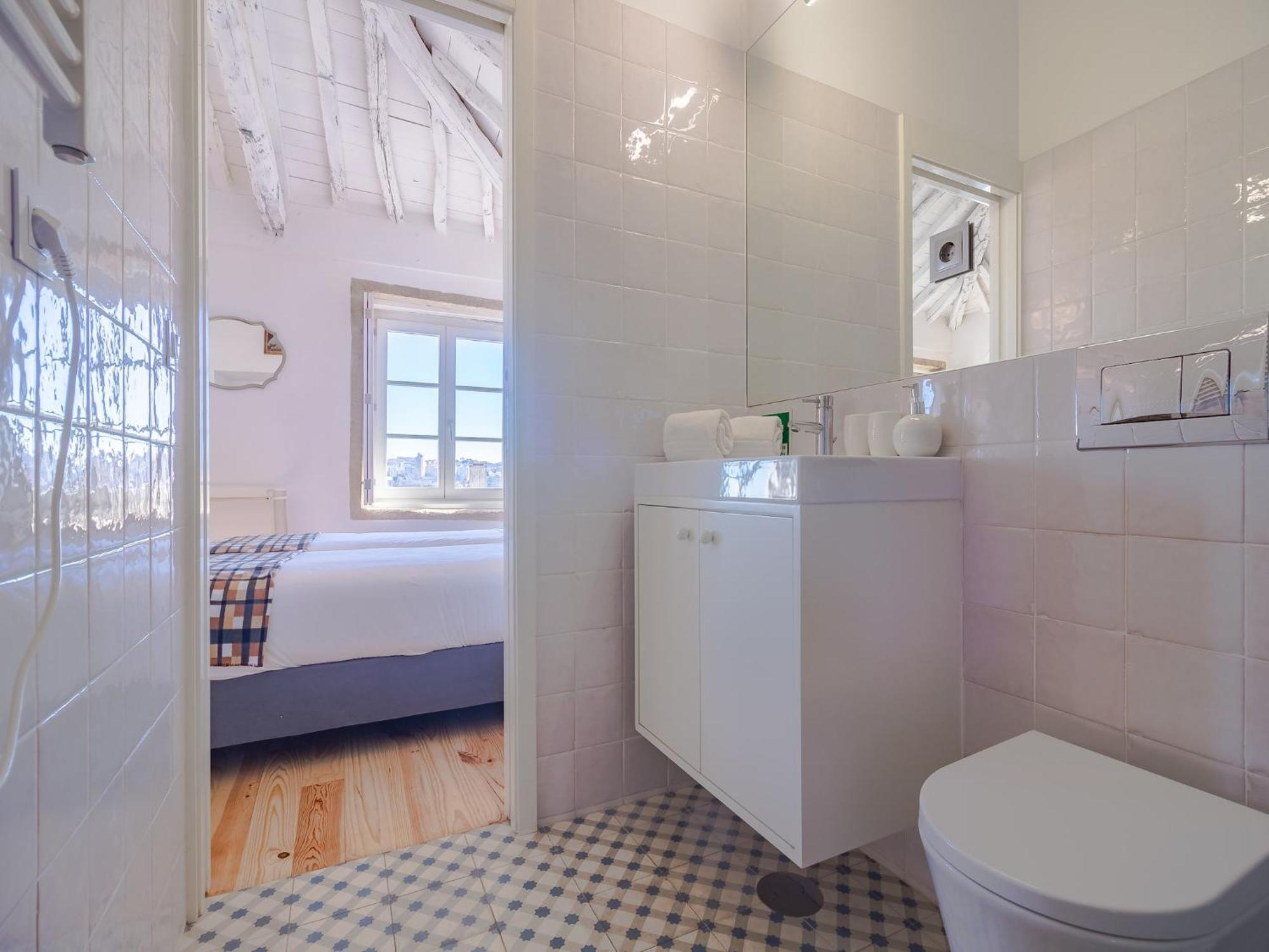 Cozy Perfect Location & Comfort Apartment