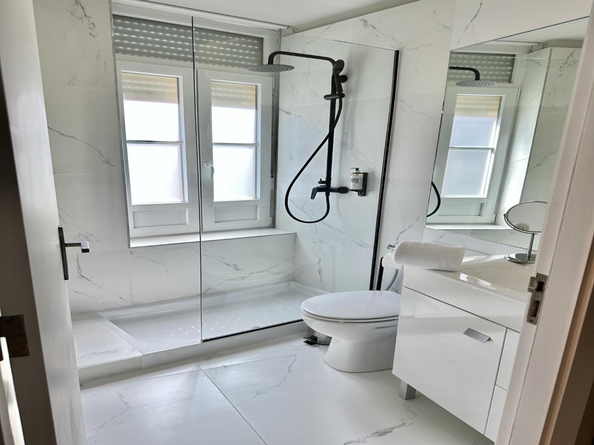 Apartment Compact & Cozy Retreat In S Heart