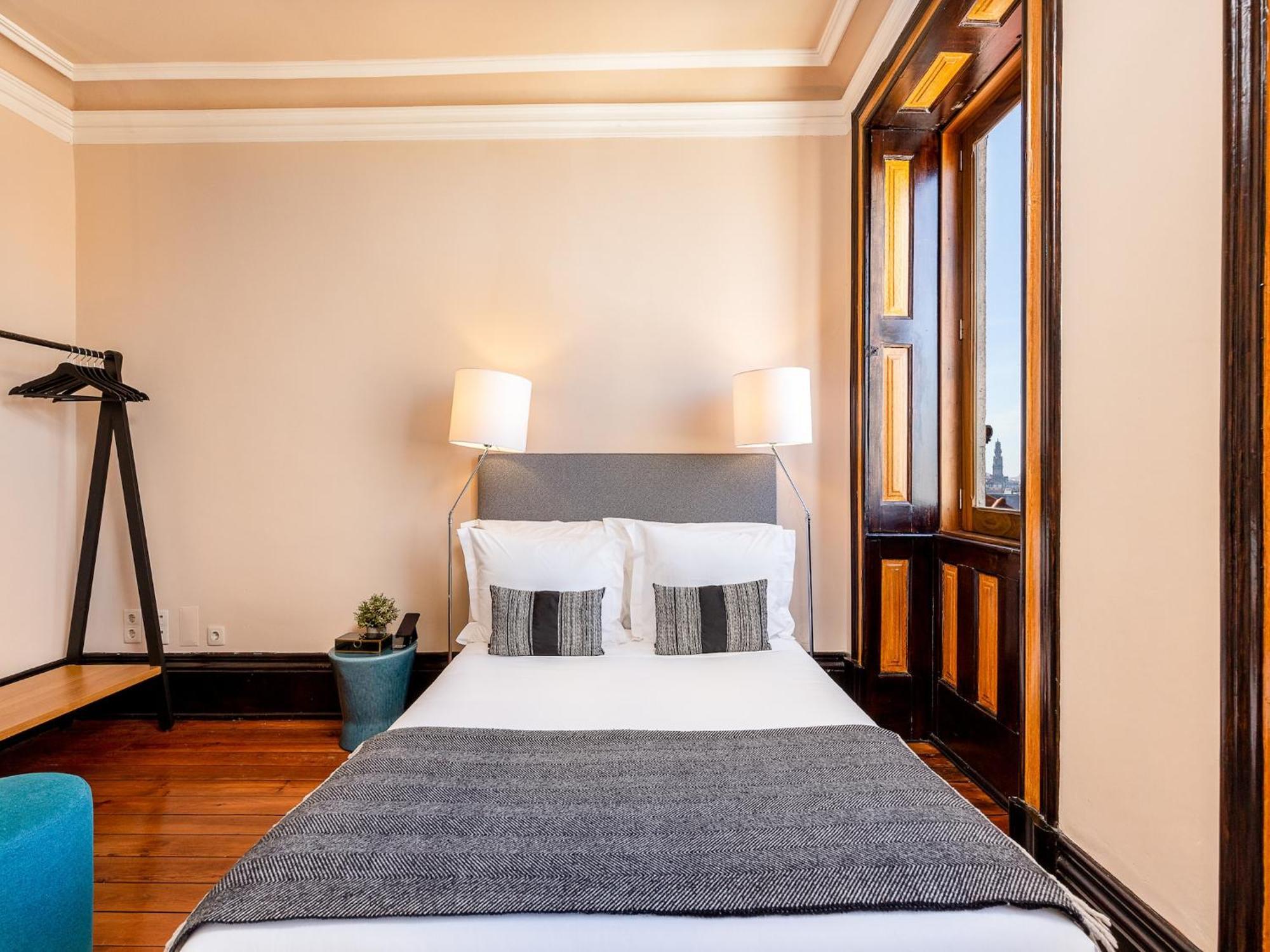 Cozy In With Modern Amenities Porto