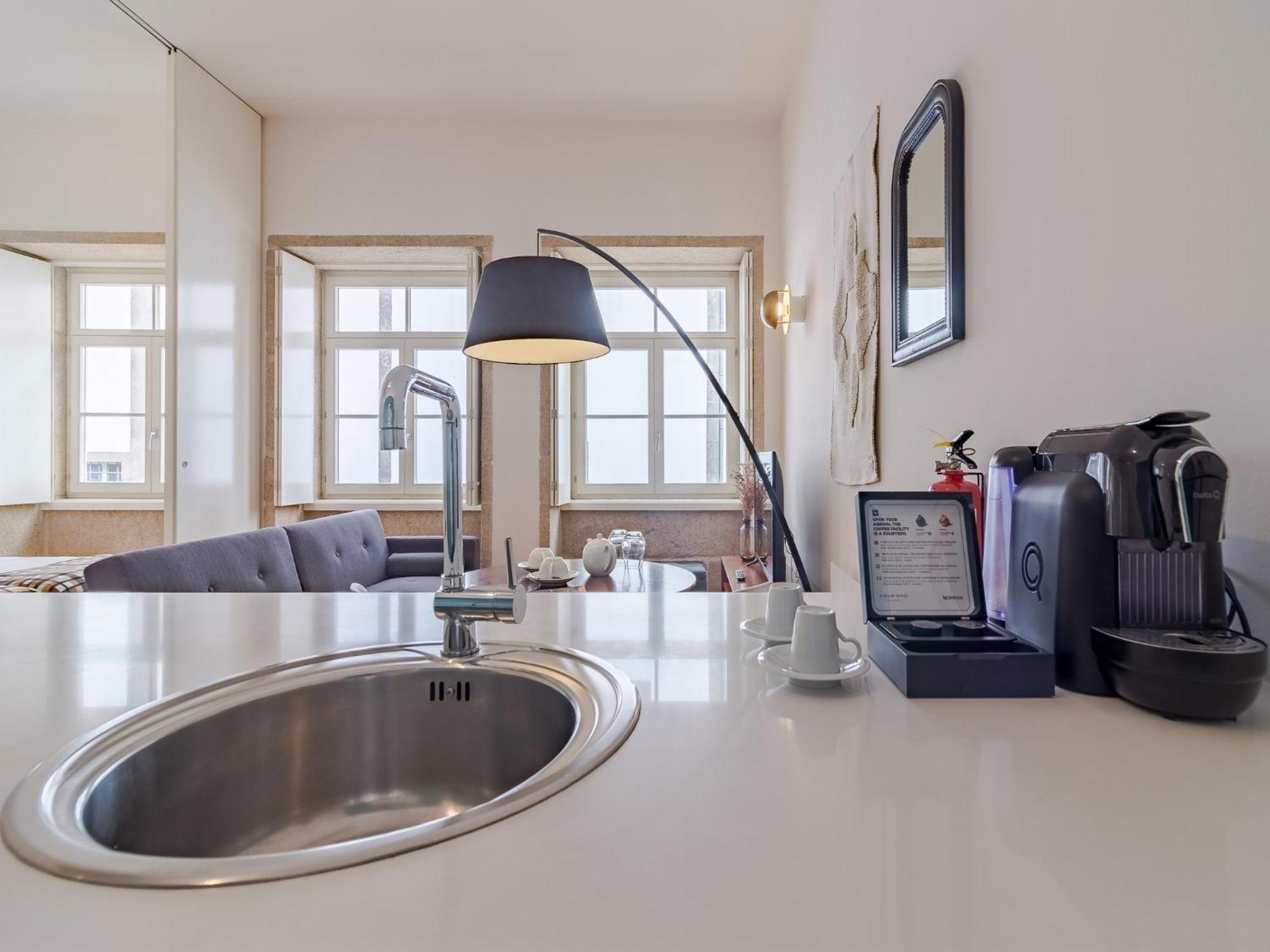 Apartment Stylish With Views