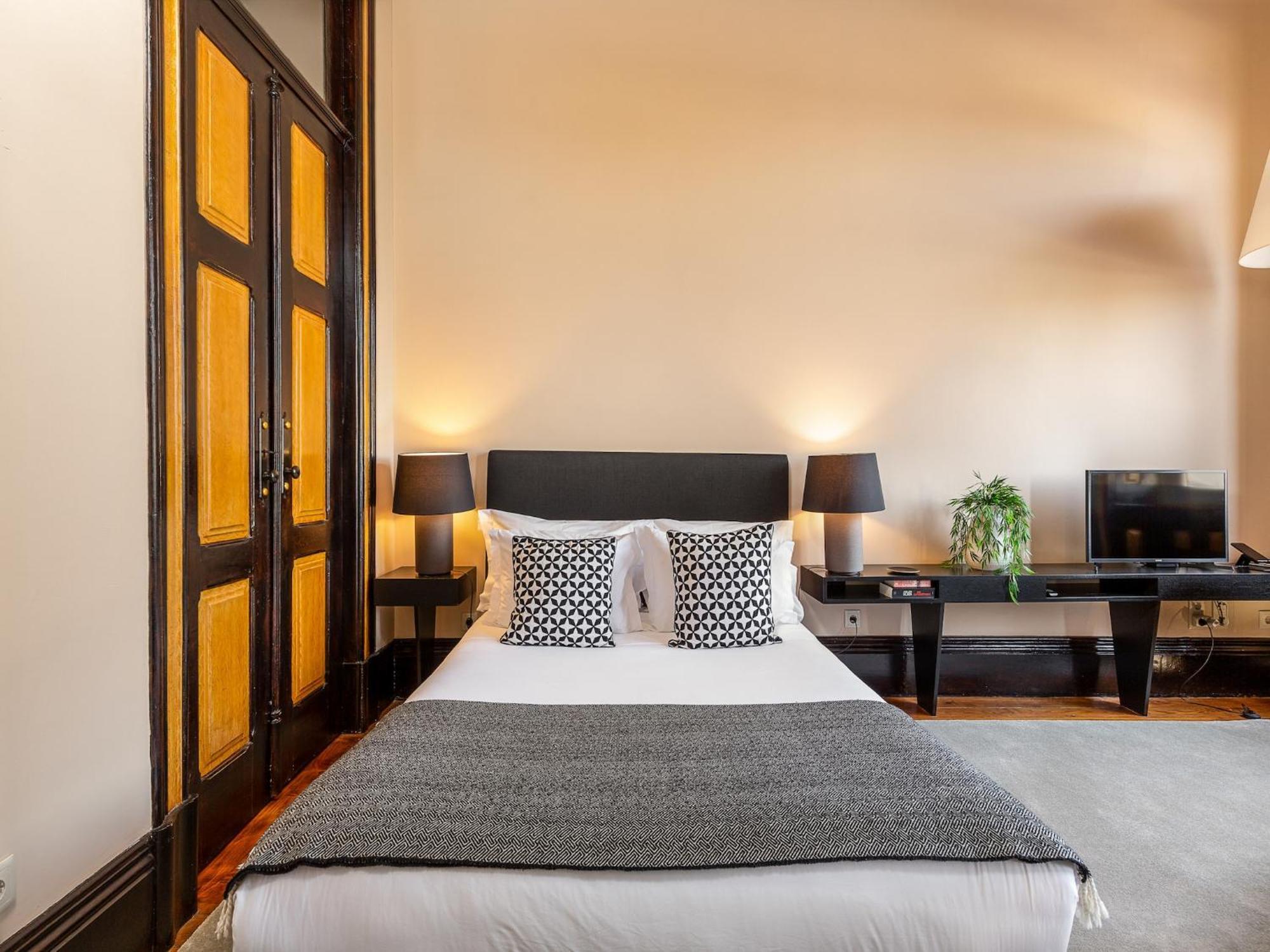 Apartment Near Ribeira Do *