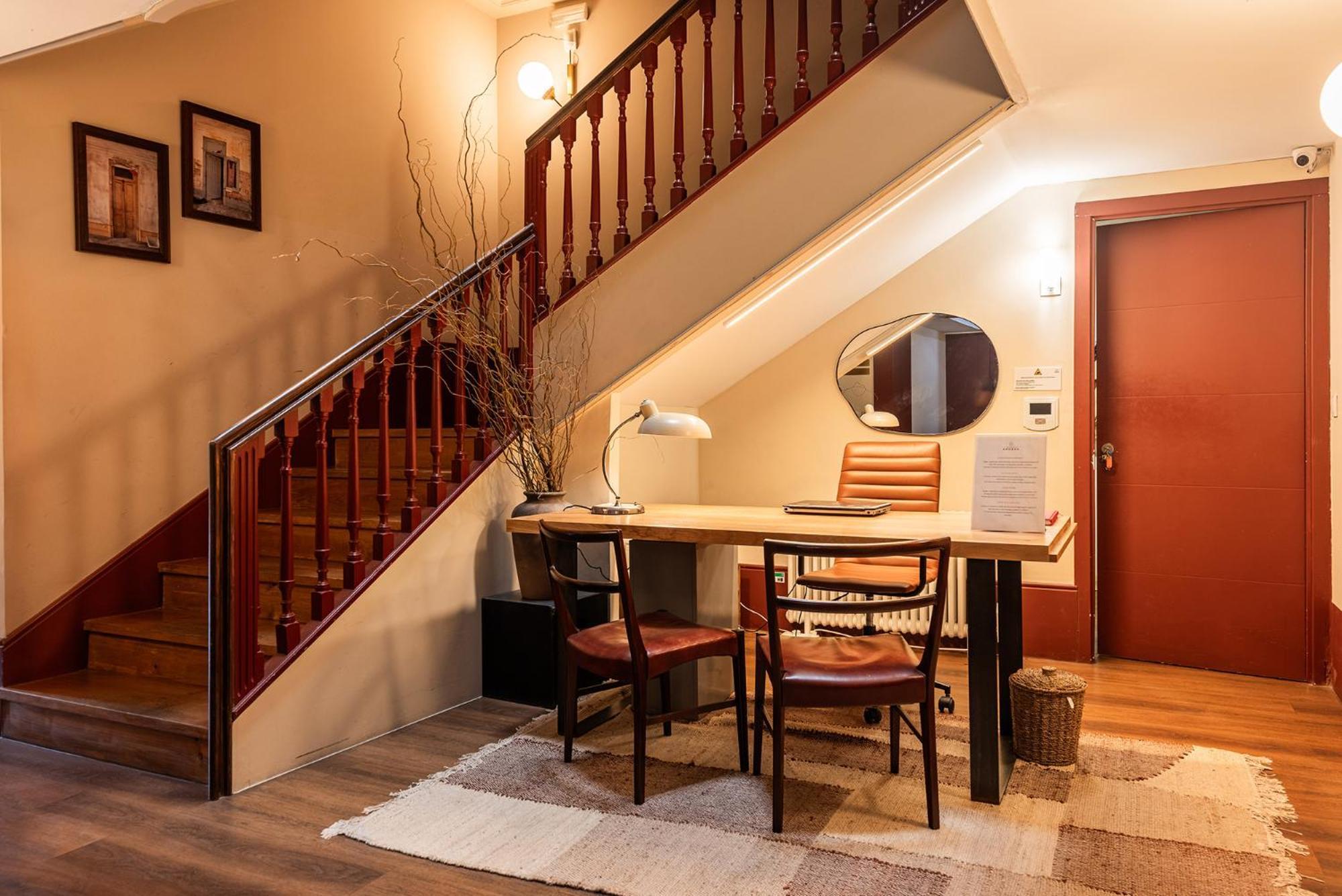 Apartment Alves Da Veiga 3*