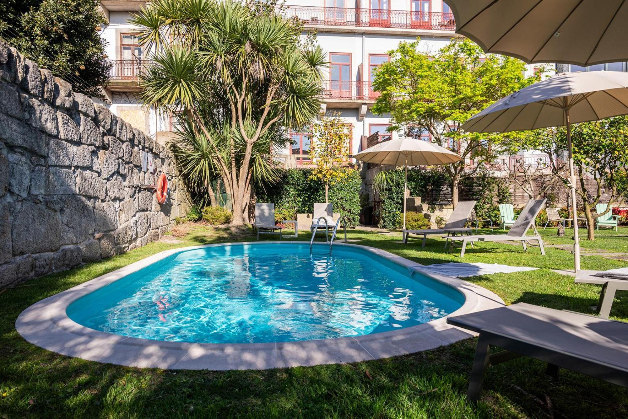 Alves Da Veiga Apartment