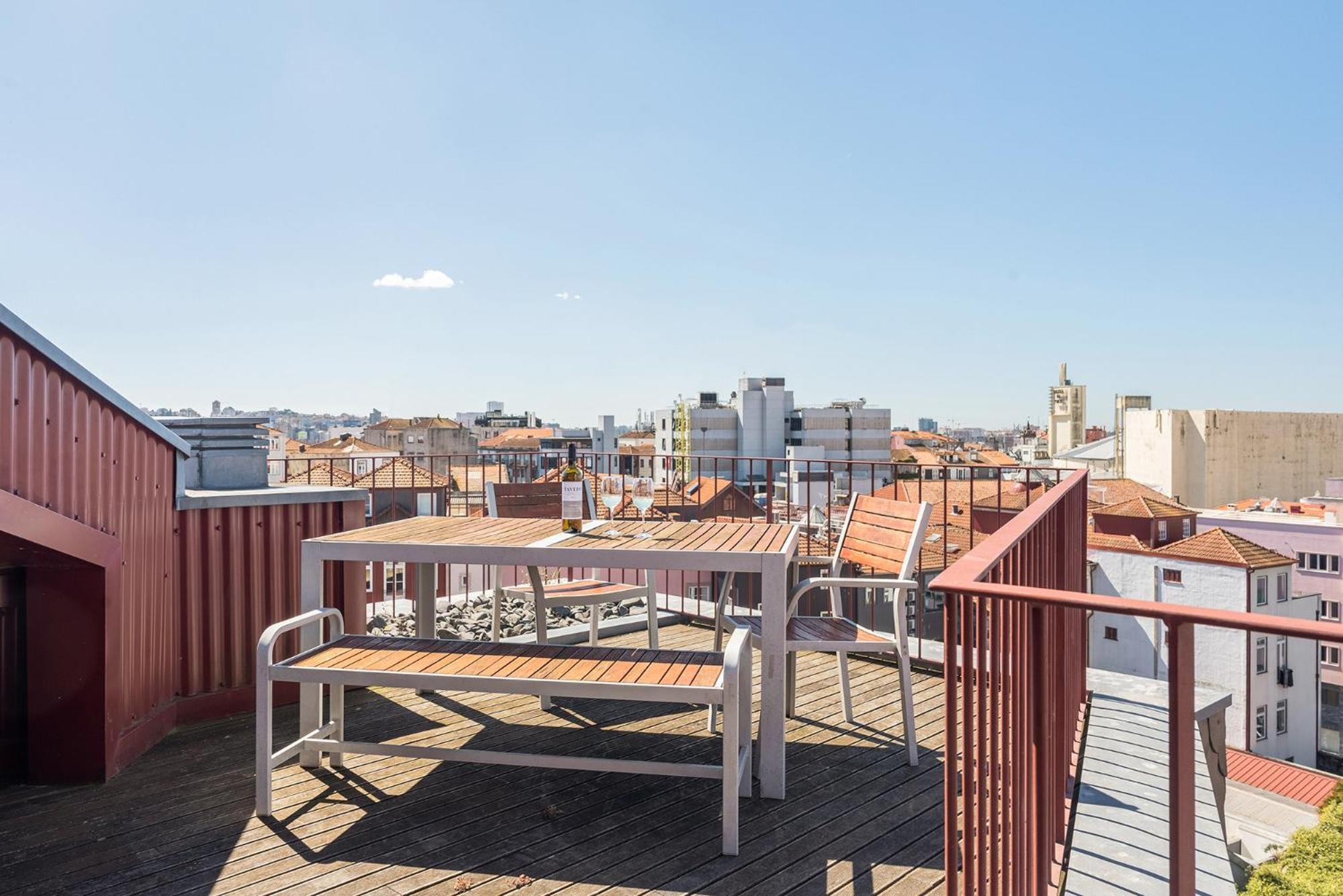 Alves Da Veiga Apartment Porto
