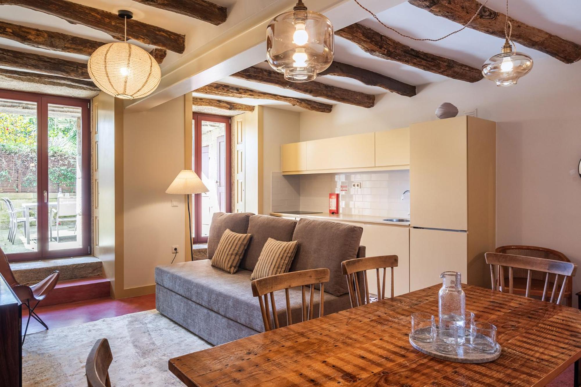 Alves Da Veiga Apartment Porto