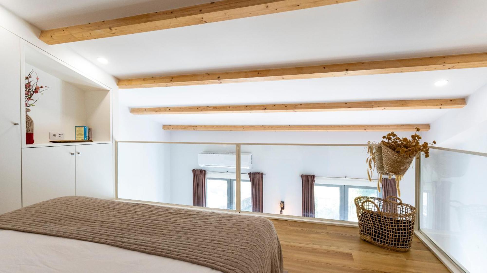 Appartement Stylish Duplex With Balcony In By Lovelystay Porto