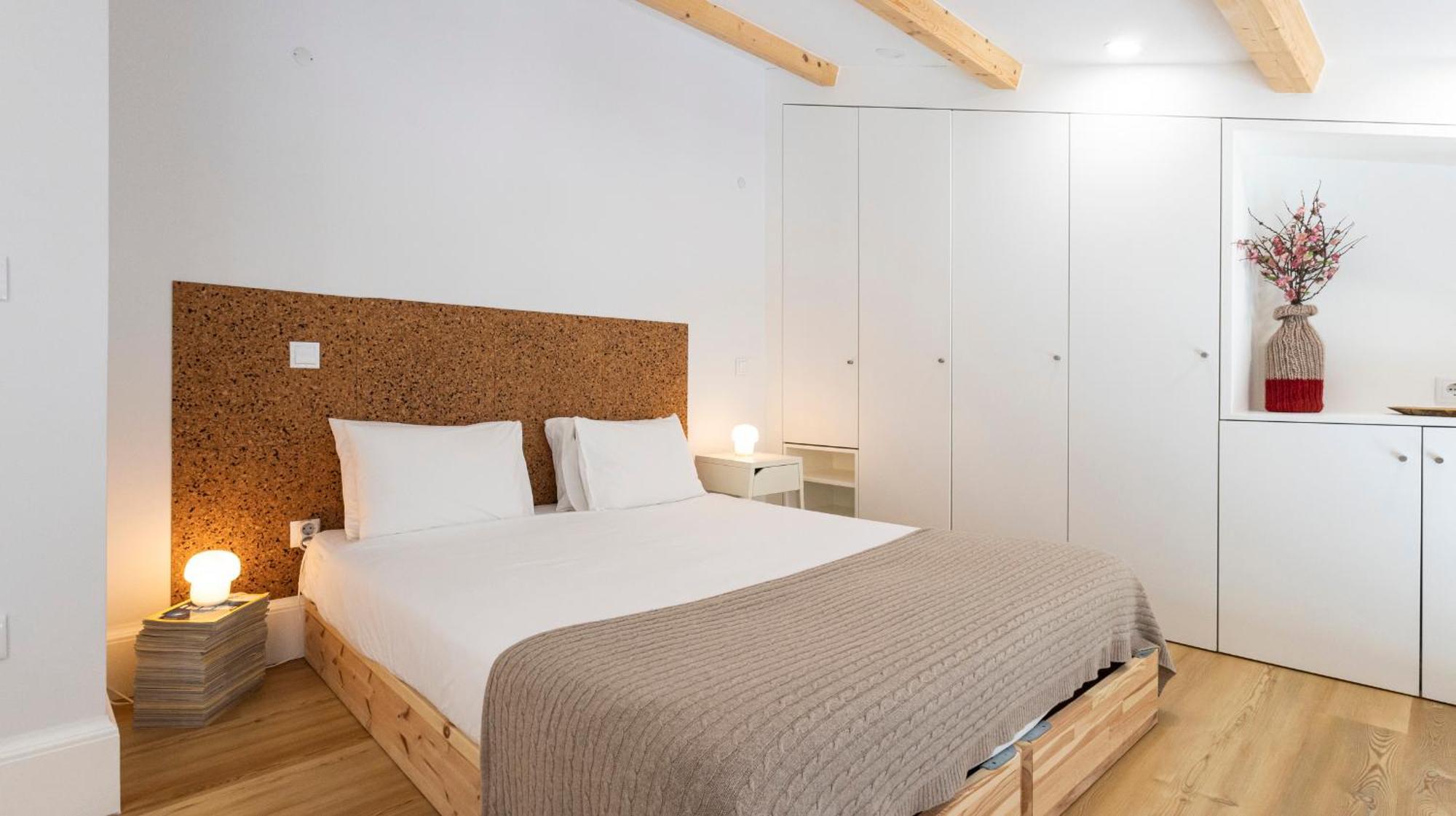 Appartement Stylish Duplex With Balcony In By Lovelystay Porto