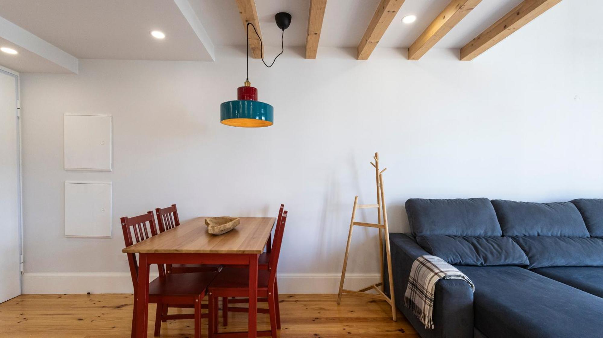 Appartement Stylish Duplex With Balcony In By Lovelystay