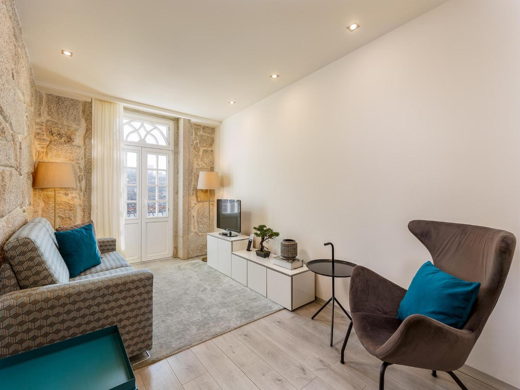 Charming Retreat With River Views Appartement