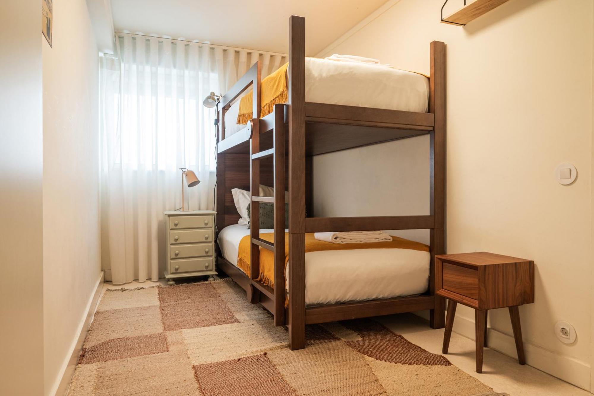 Apartment Bombarda Homes