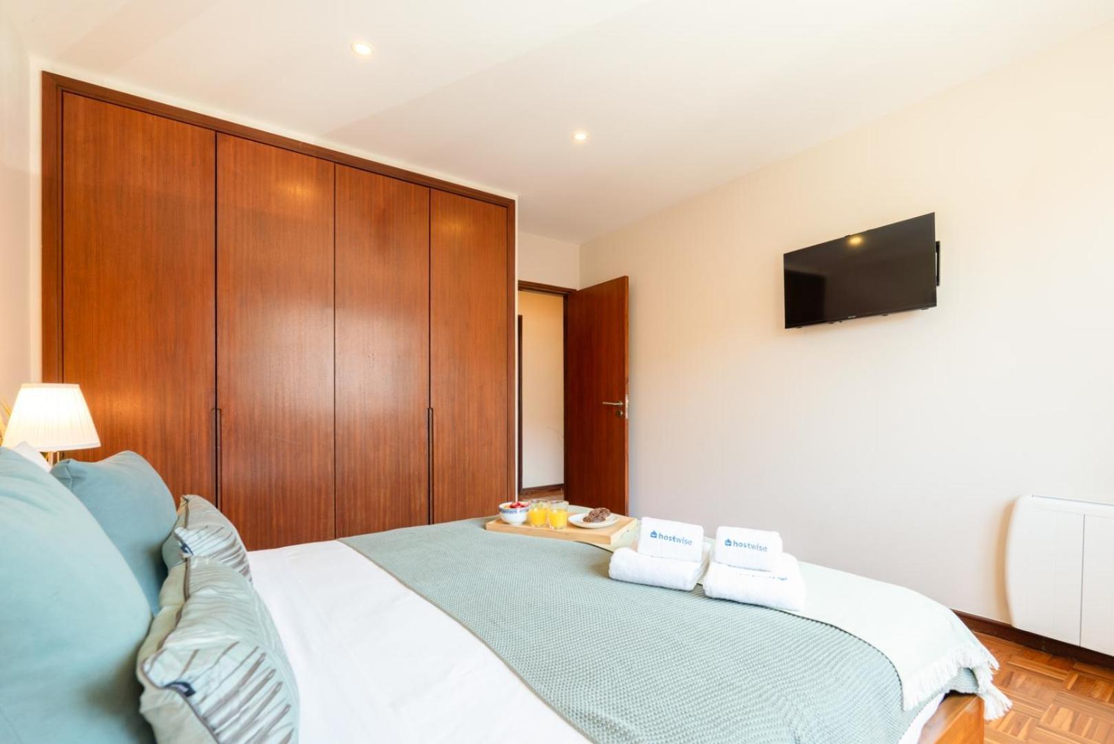 Appartement Hostwise - Bright & Spacious Flat