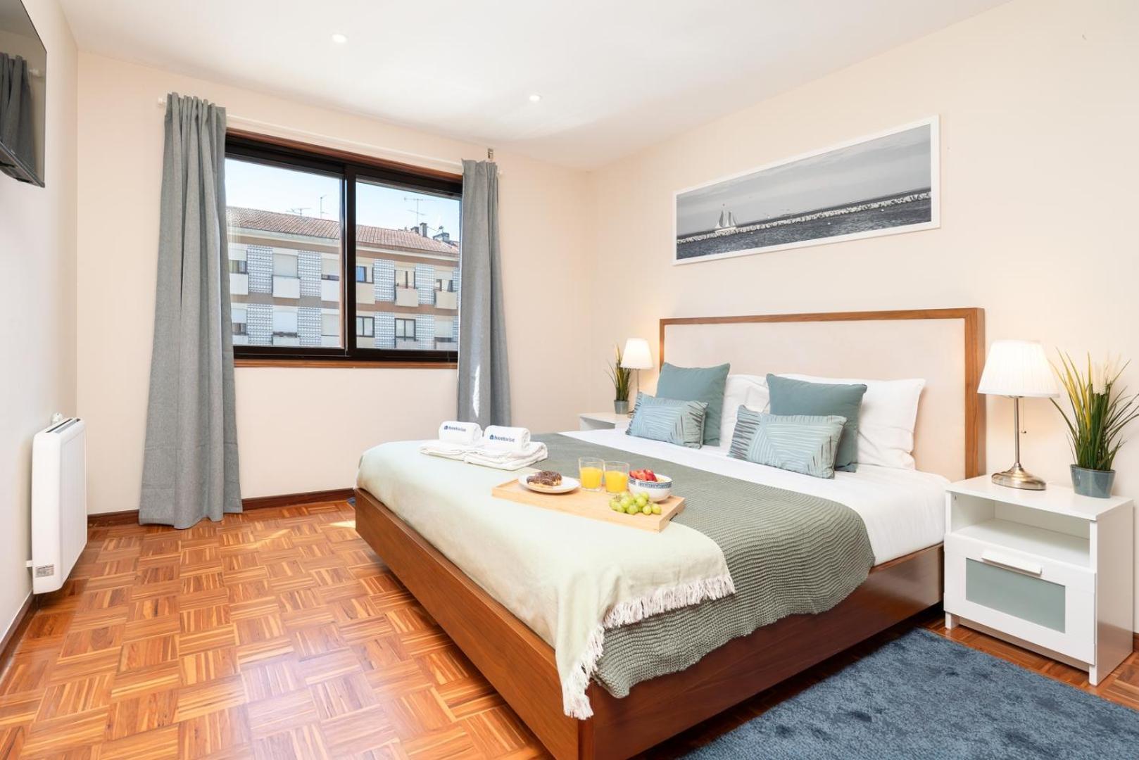 Hostwise - Bright & Spacious Flat Appartement Porto