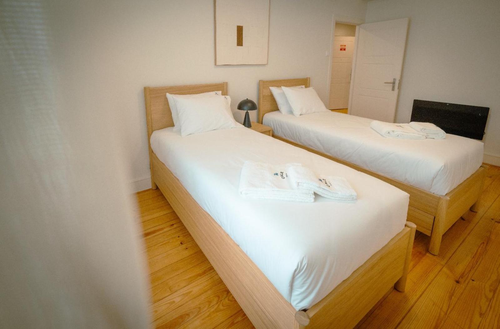 The Cale - Porto, Firmeza 2 *