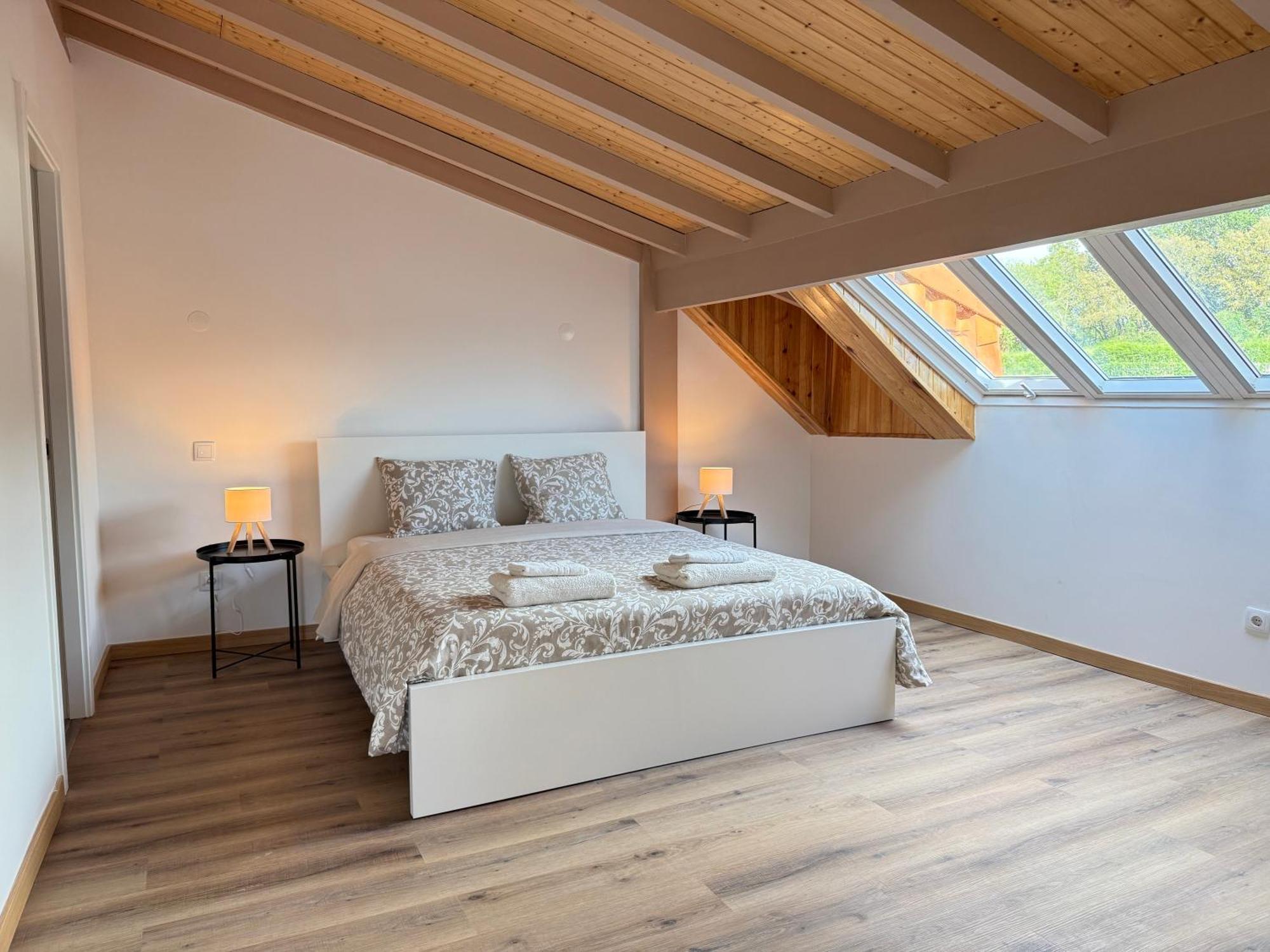 Ribeirinho - 4 Bedrooms * Porto