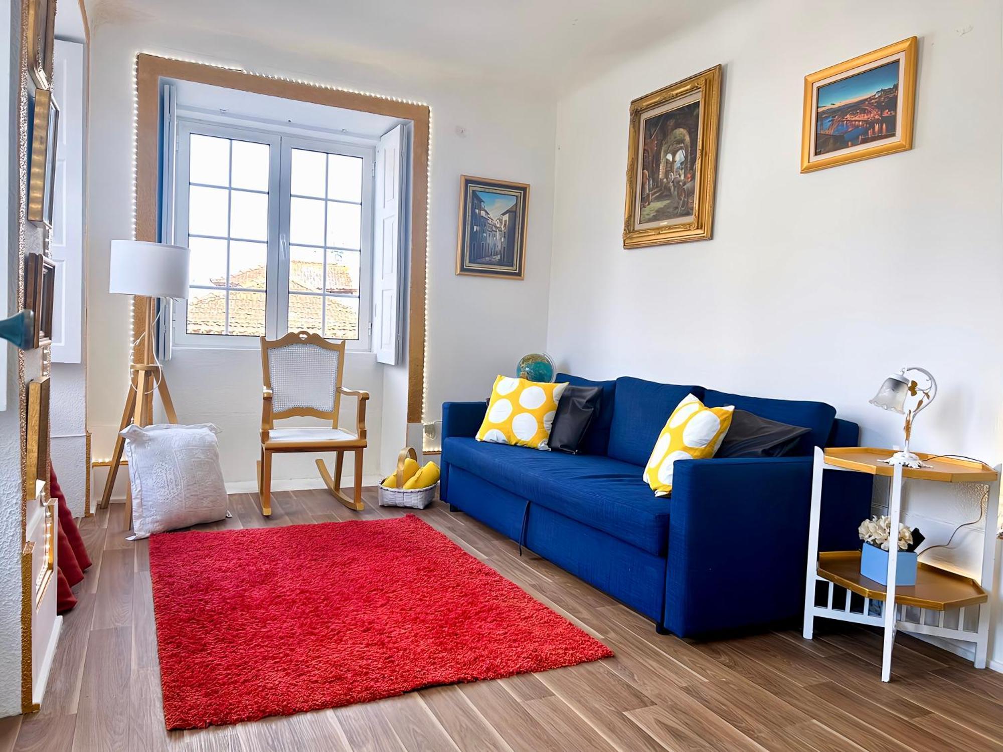 Blue Miragaia - Citycenter Golden Apartment