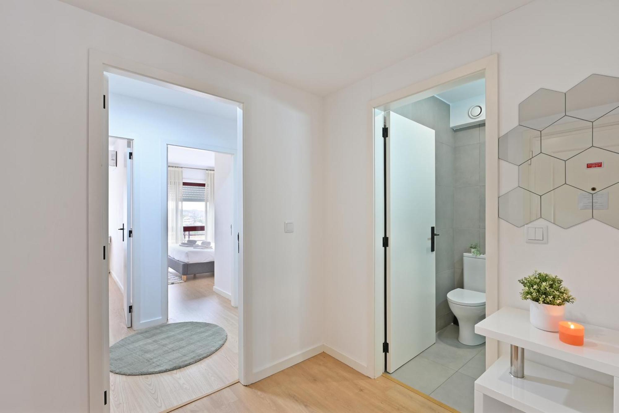 White Stripes House Of Music Apartment *