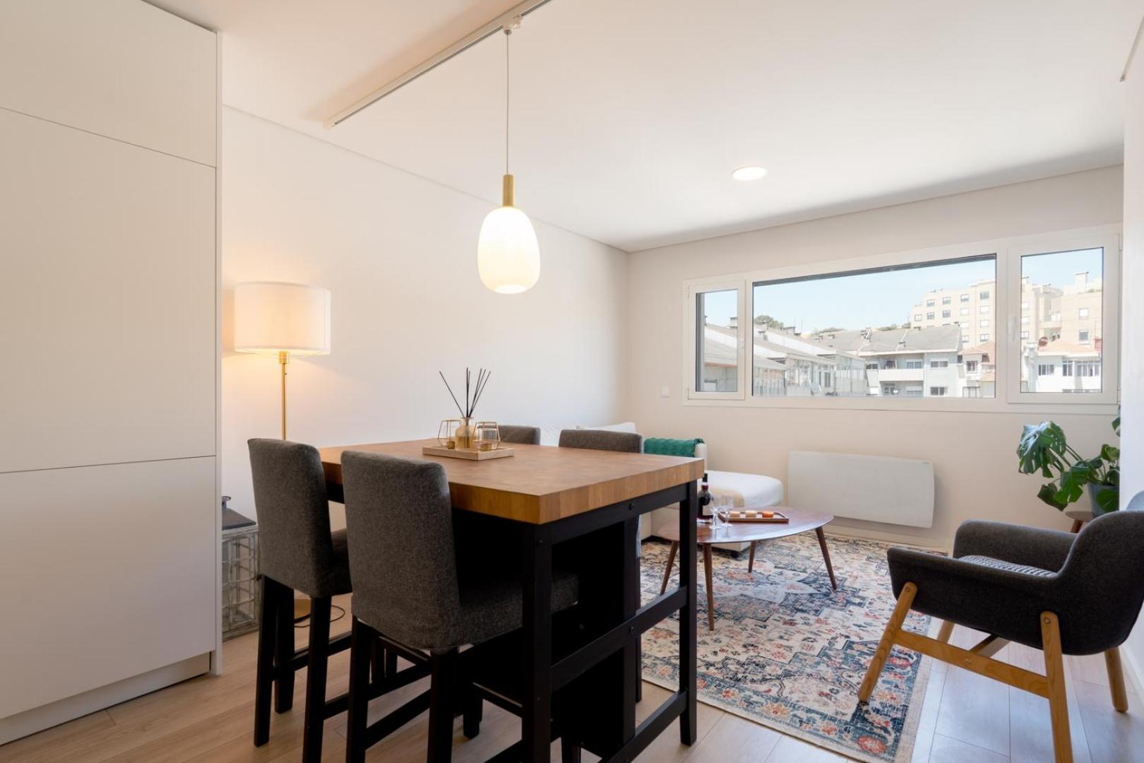 Hostwise - Modern Flat In Boavista Apartment