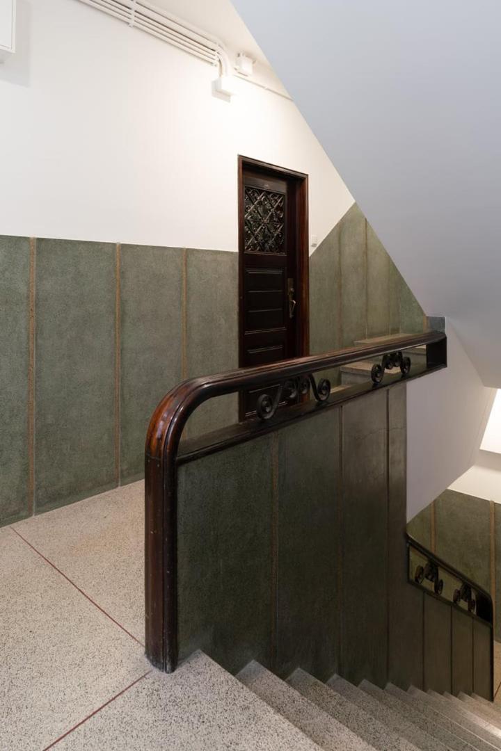 Blue Tile Hideaway By Portugal Active Porto