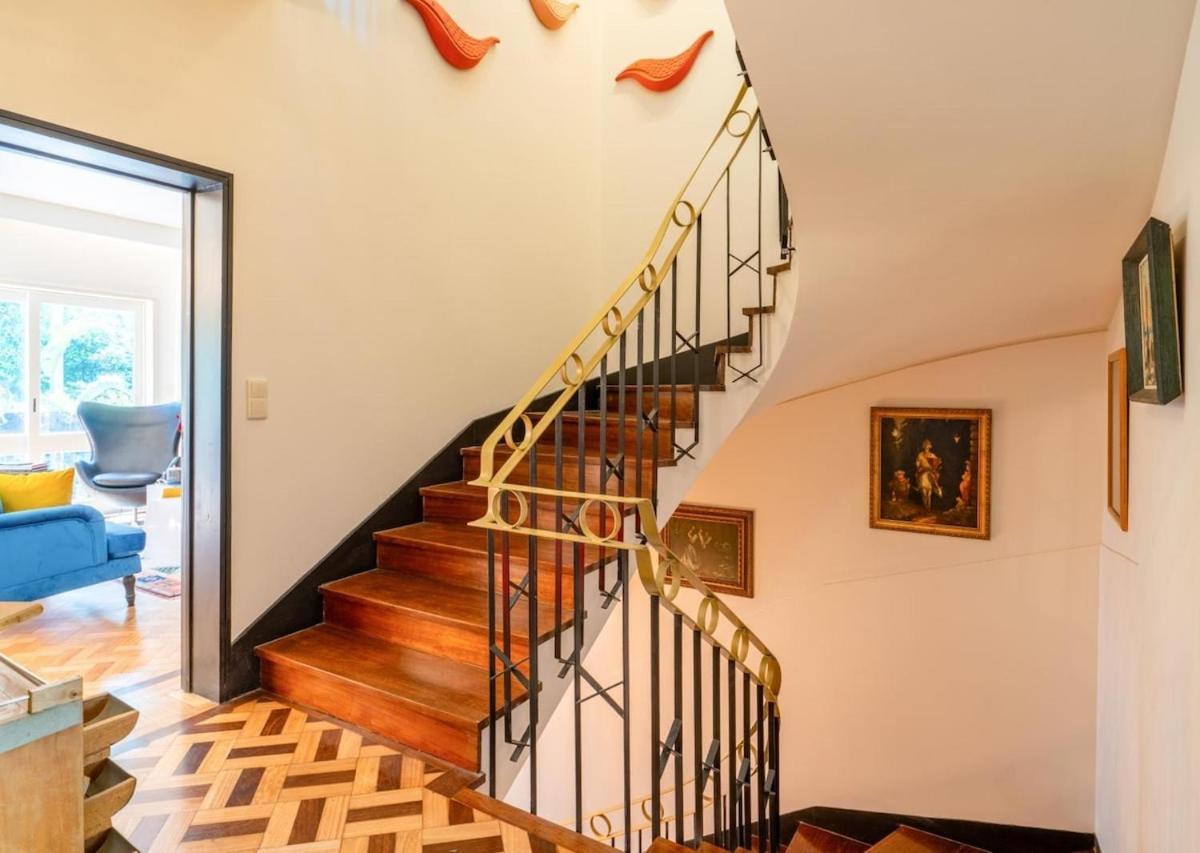 Villa Serralves 1048 Luxury