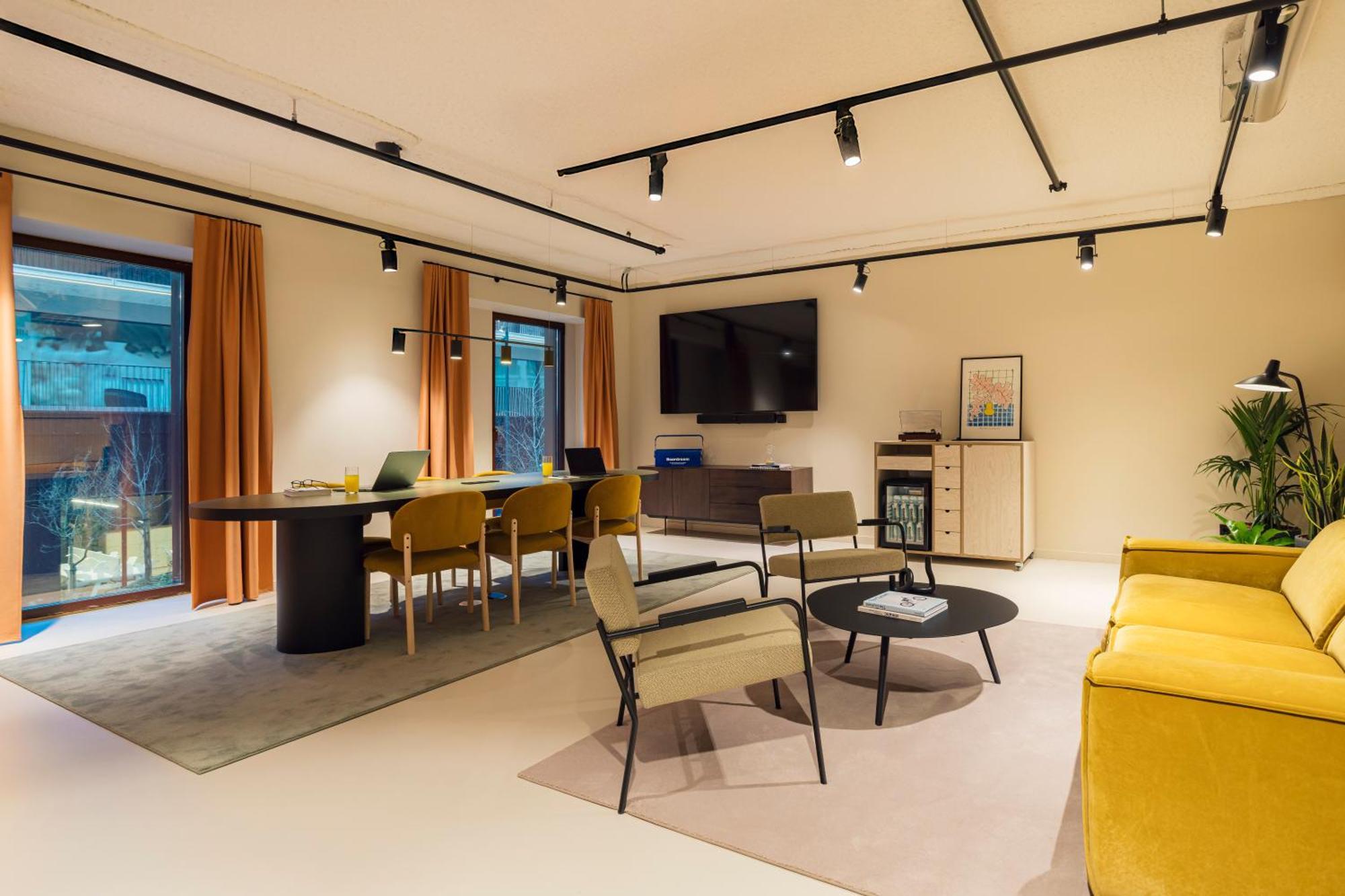 The Social Hub Extended Porto