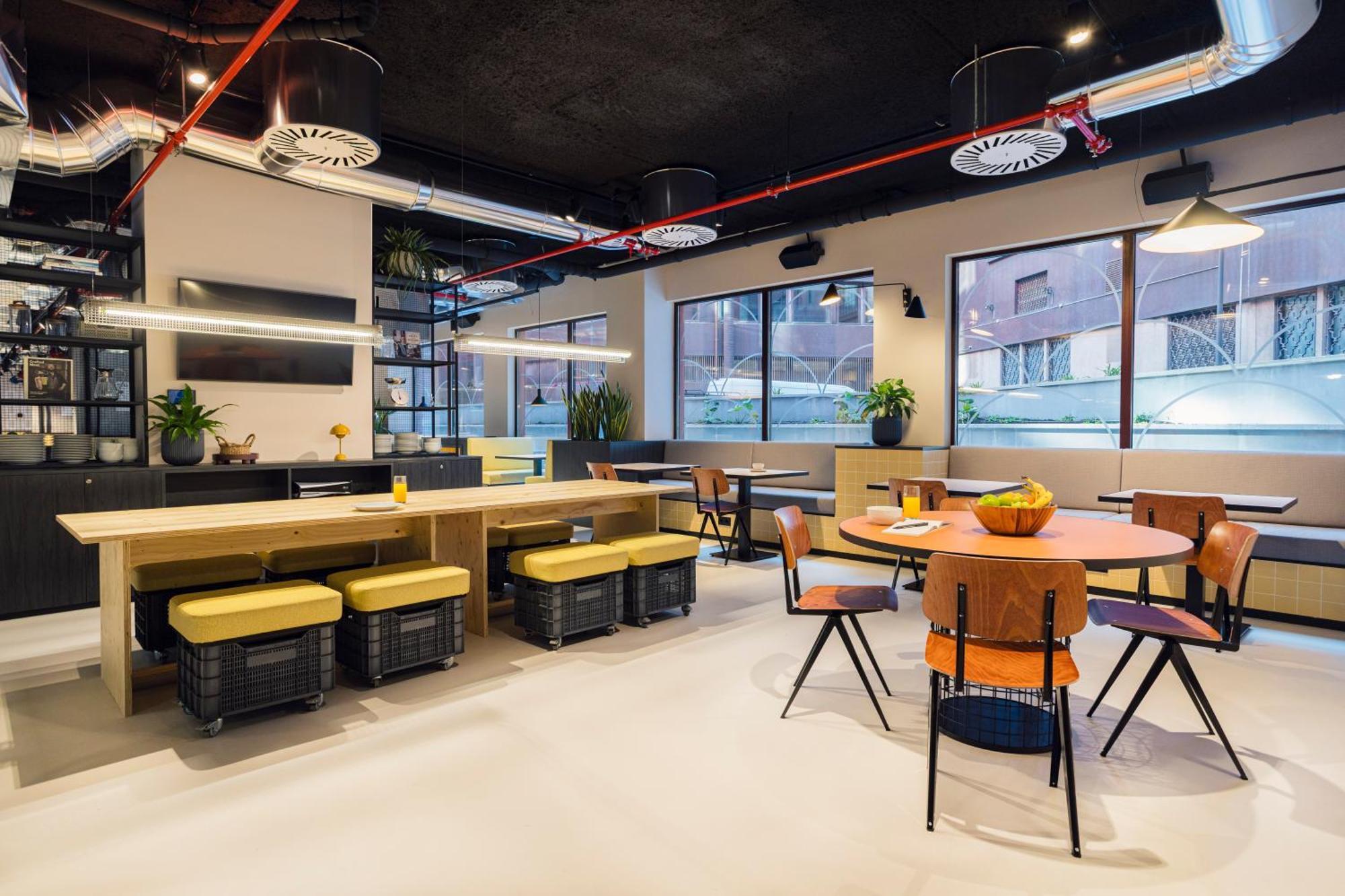 The Social Hub Extended Porto