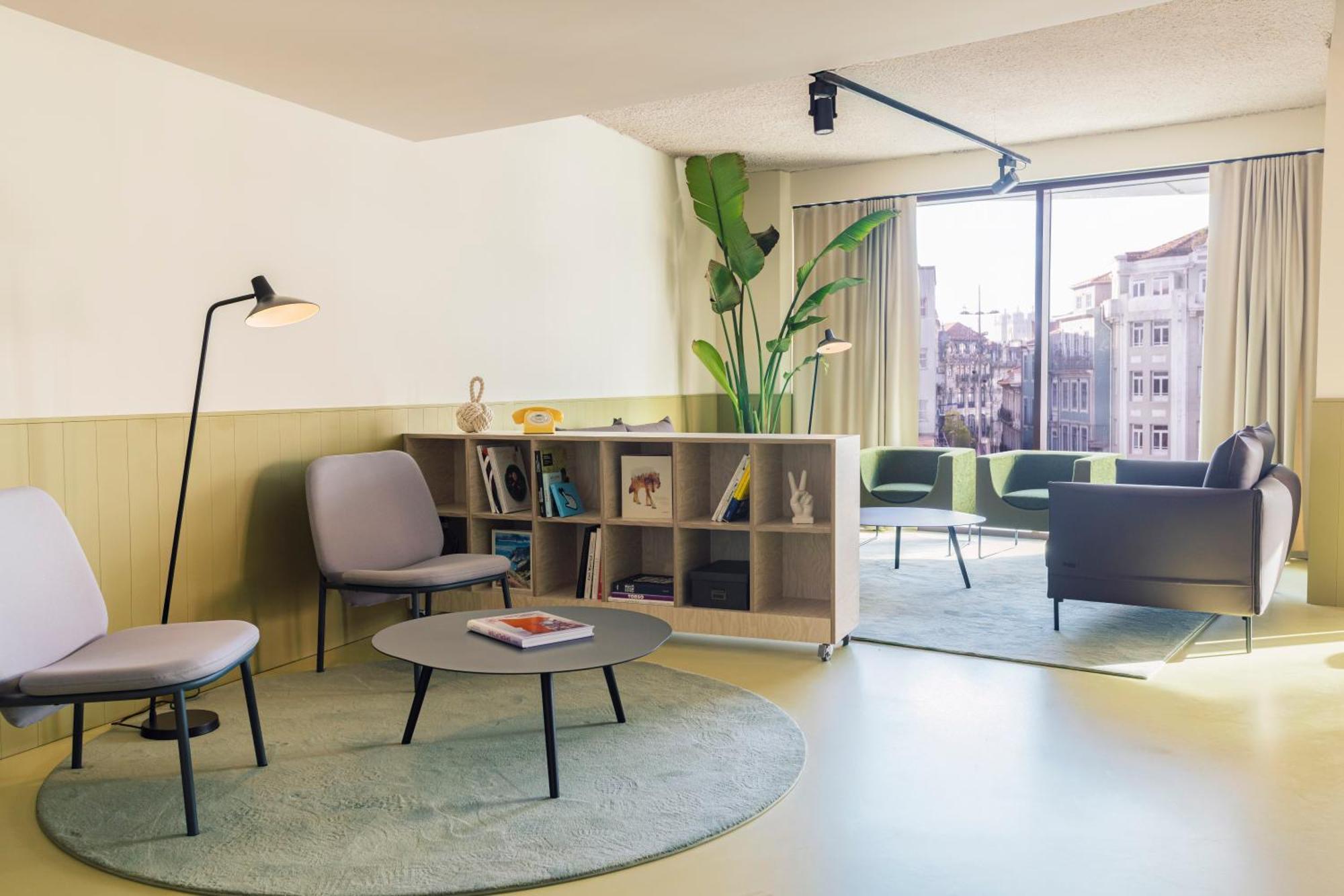Aparthotel The Social Hub Extended 4*