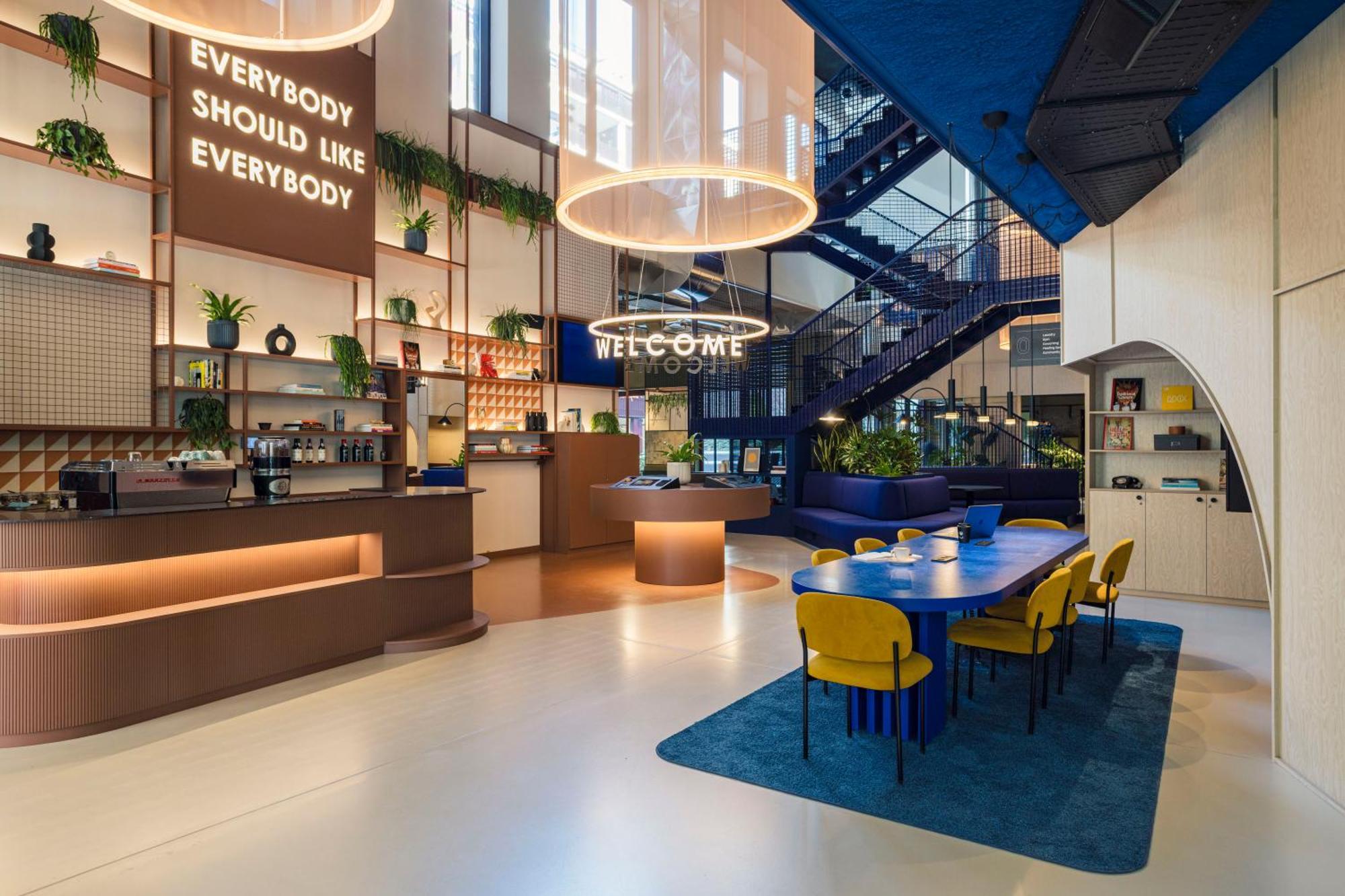 Aparthotel The Social Hub Extended 4*