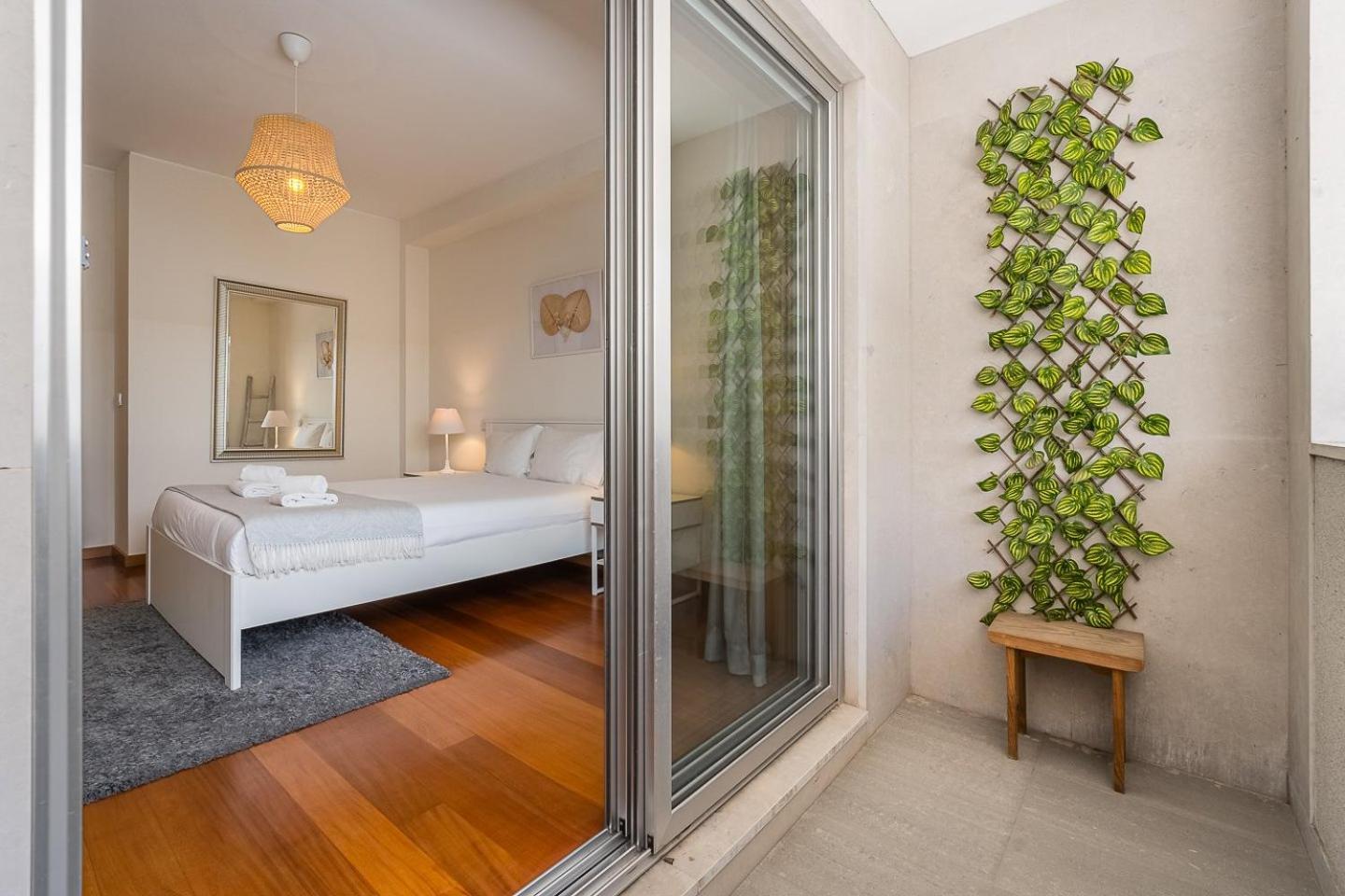 Guestready - Cityscape With Balcony Porto