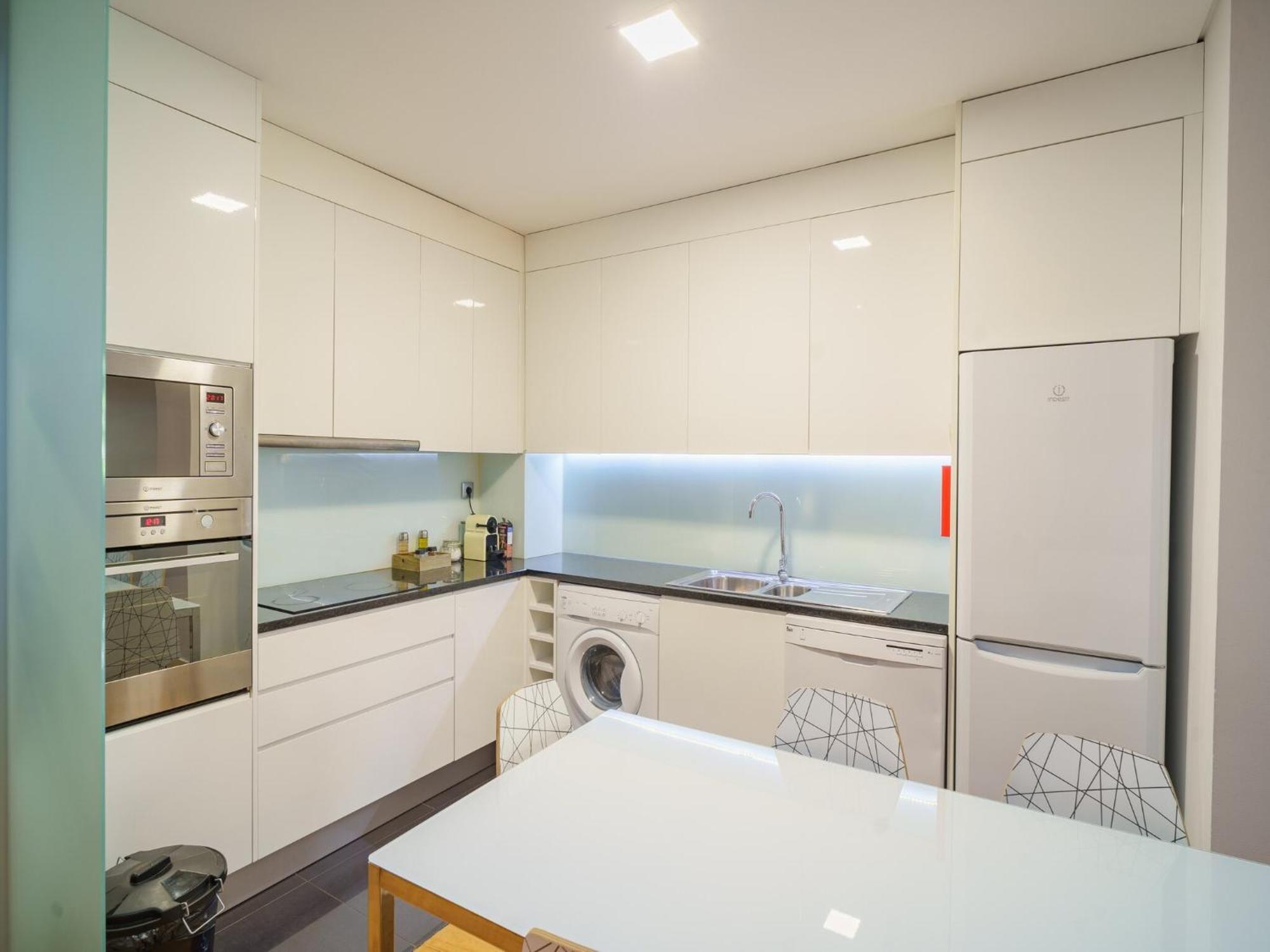 Apartment Stylish For Families Porto