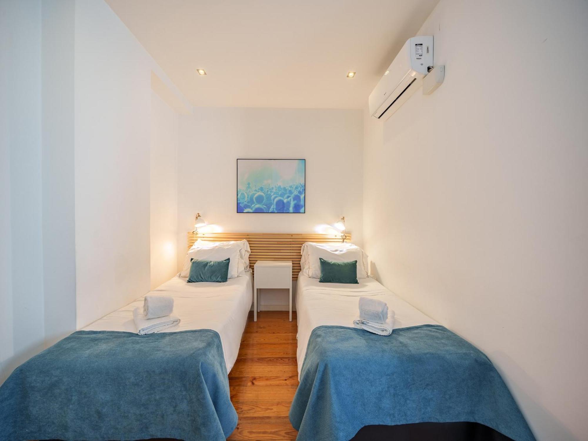 Apartment Near Bolhao Metro Station *