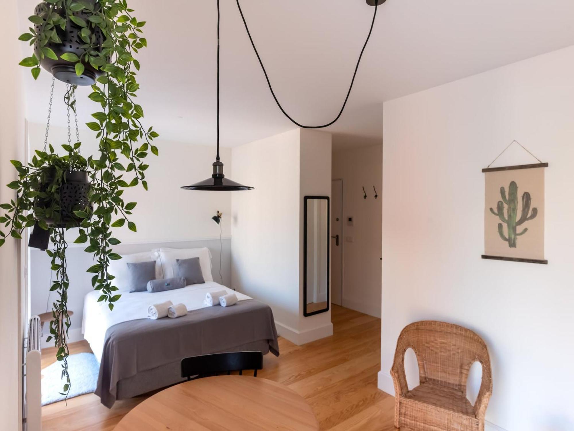 Pet-friendly In Apartment *