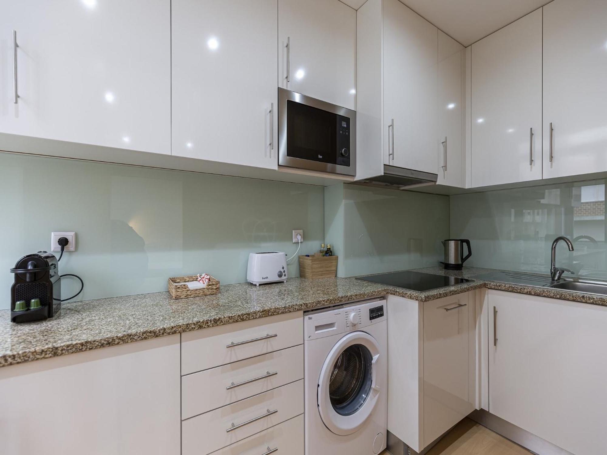 Apartment Near Combatentes Metro Station *