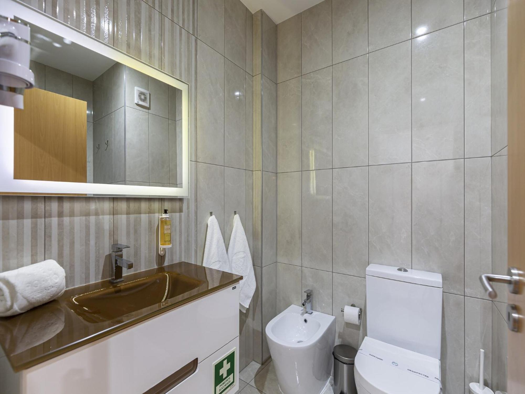 Near Combatentes Metro Station Apartment *