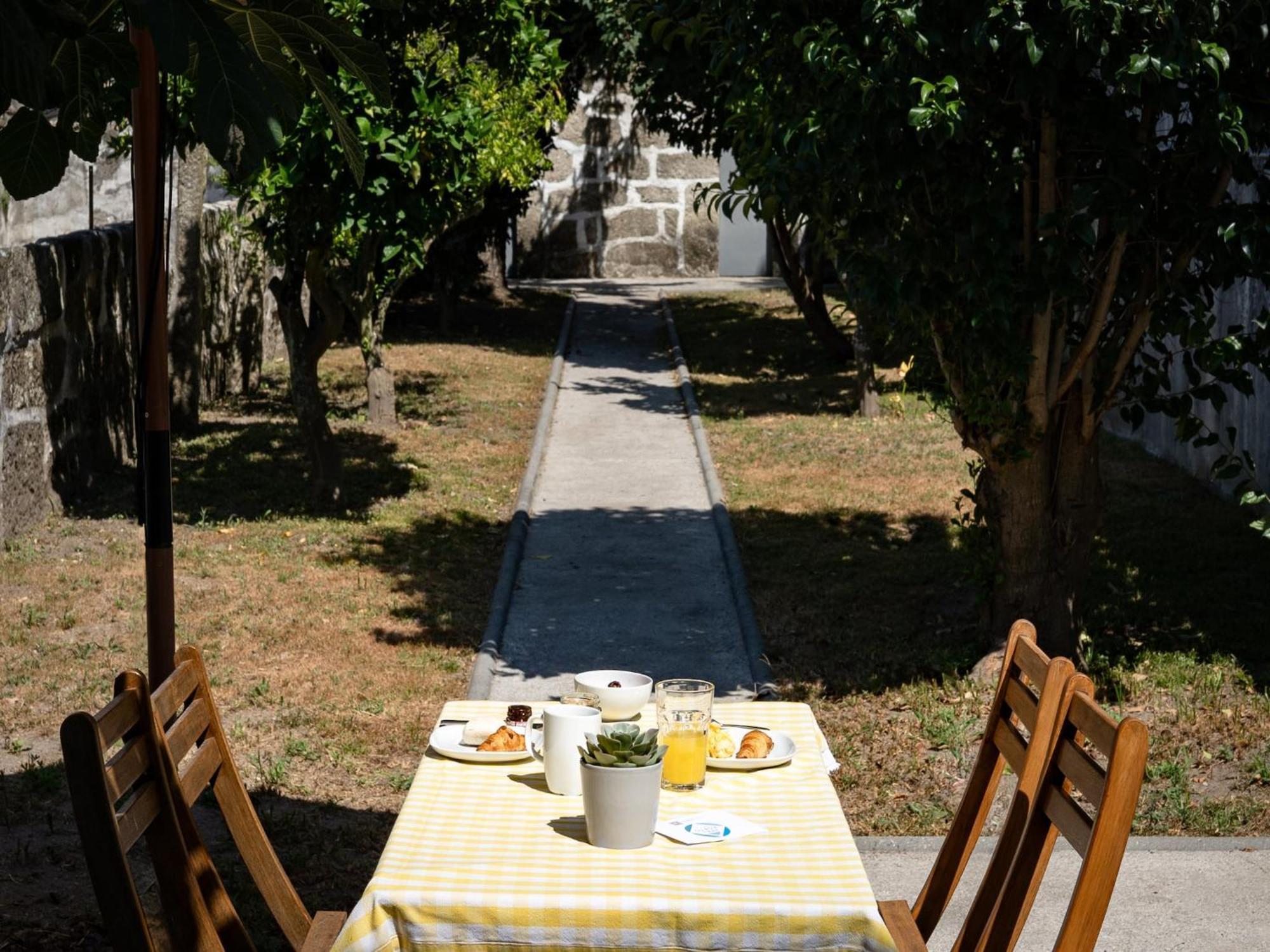 Near Combatentes Metro Station Apartment Porto