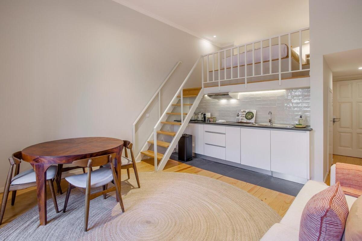 Almada 151 - 1t Apartment
