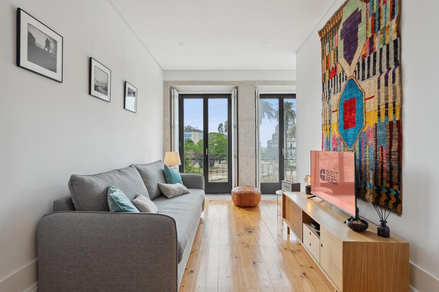 Guestready - Explore From A Prime Location Apartment