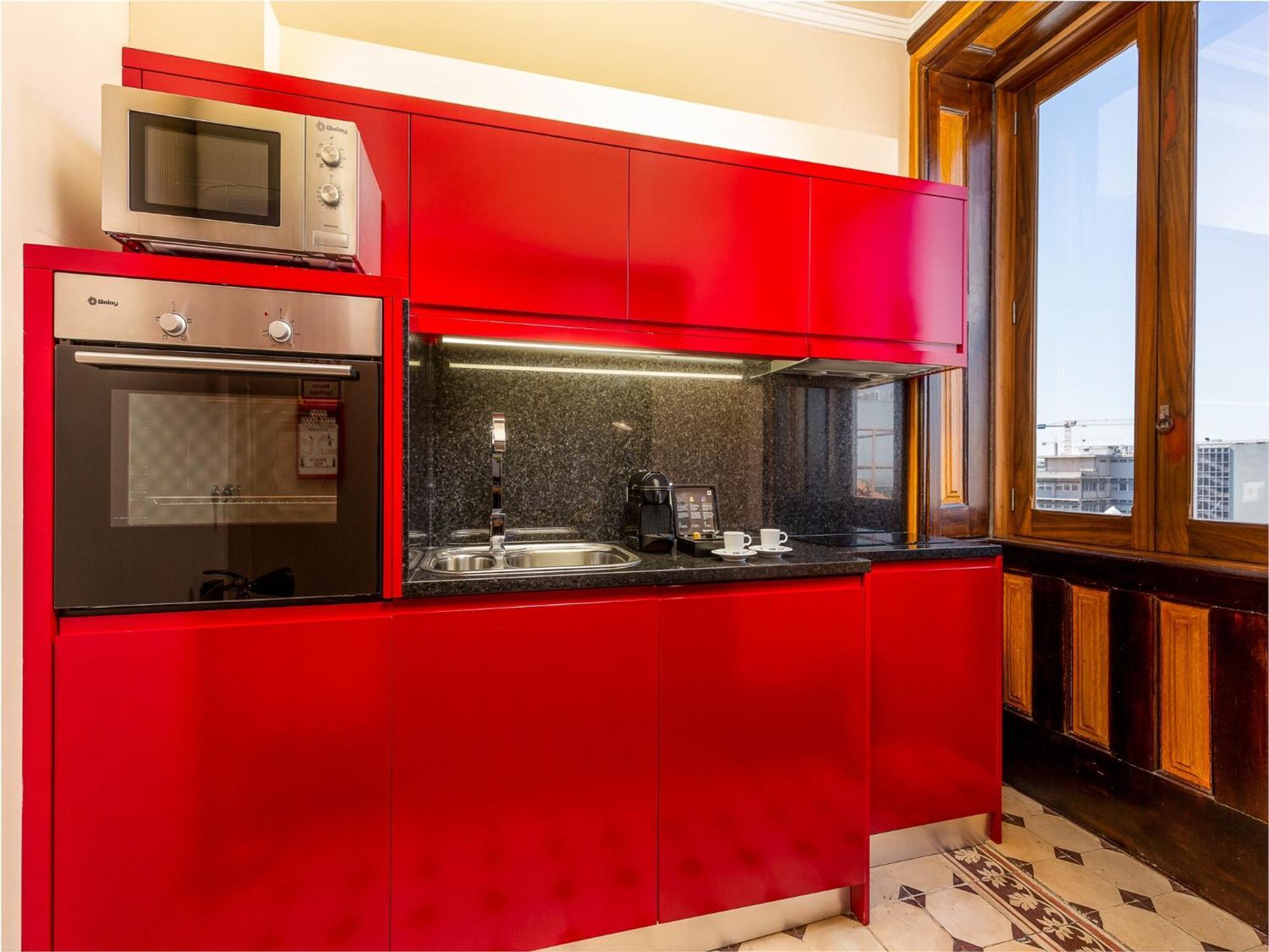 Apartment Nearby Market In