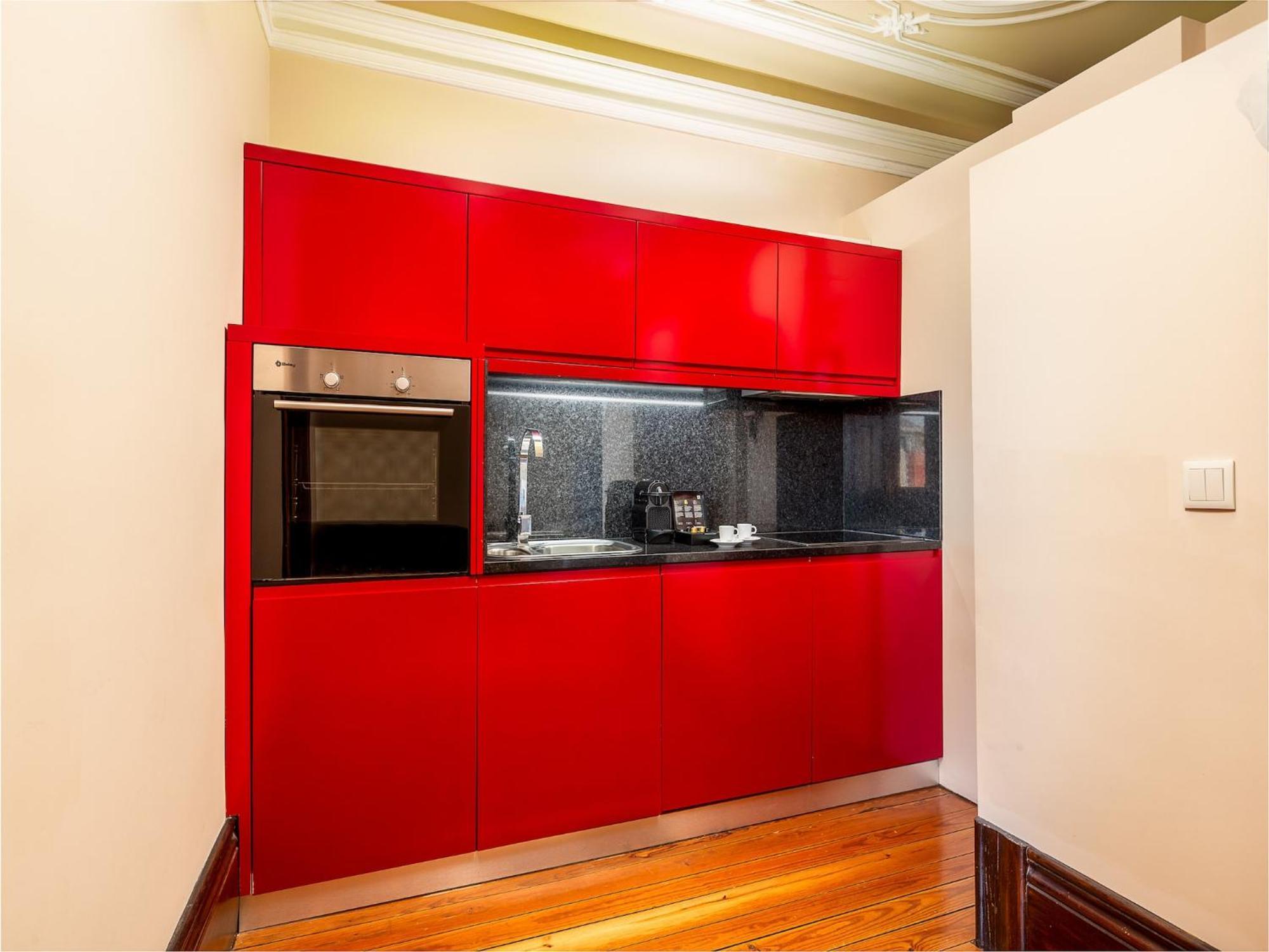Apartment Nearby Market In
